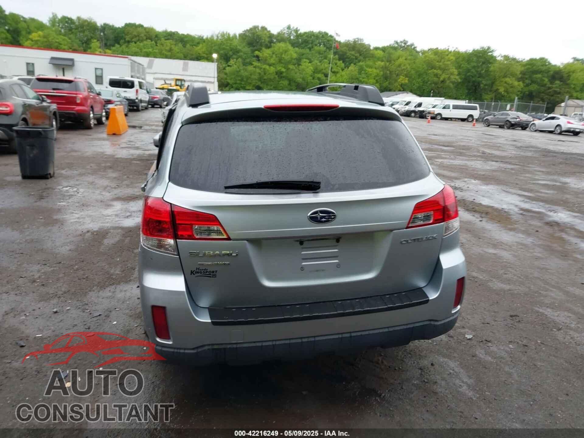 SUBARU OUTBACK 2013 - 4S4BRCCC8D1222707