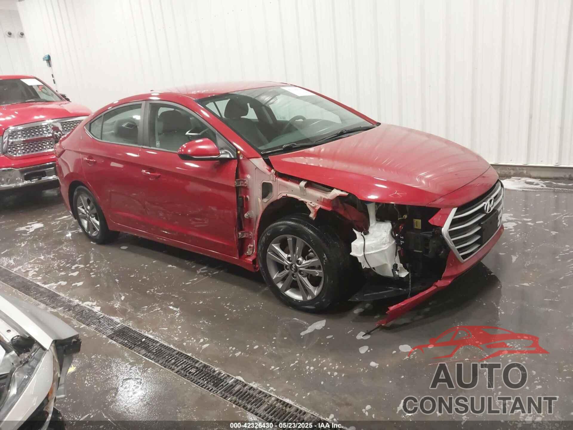HYUNDAI ELANTRA 2017 - KMHD84LF4HU068612