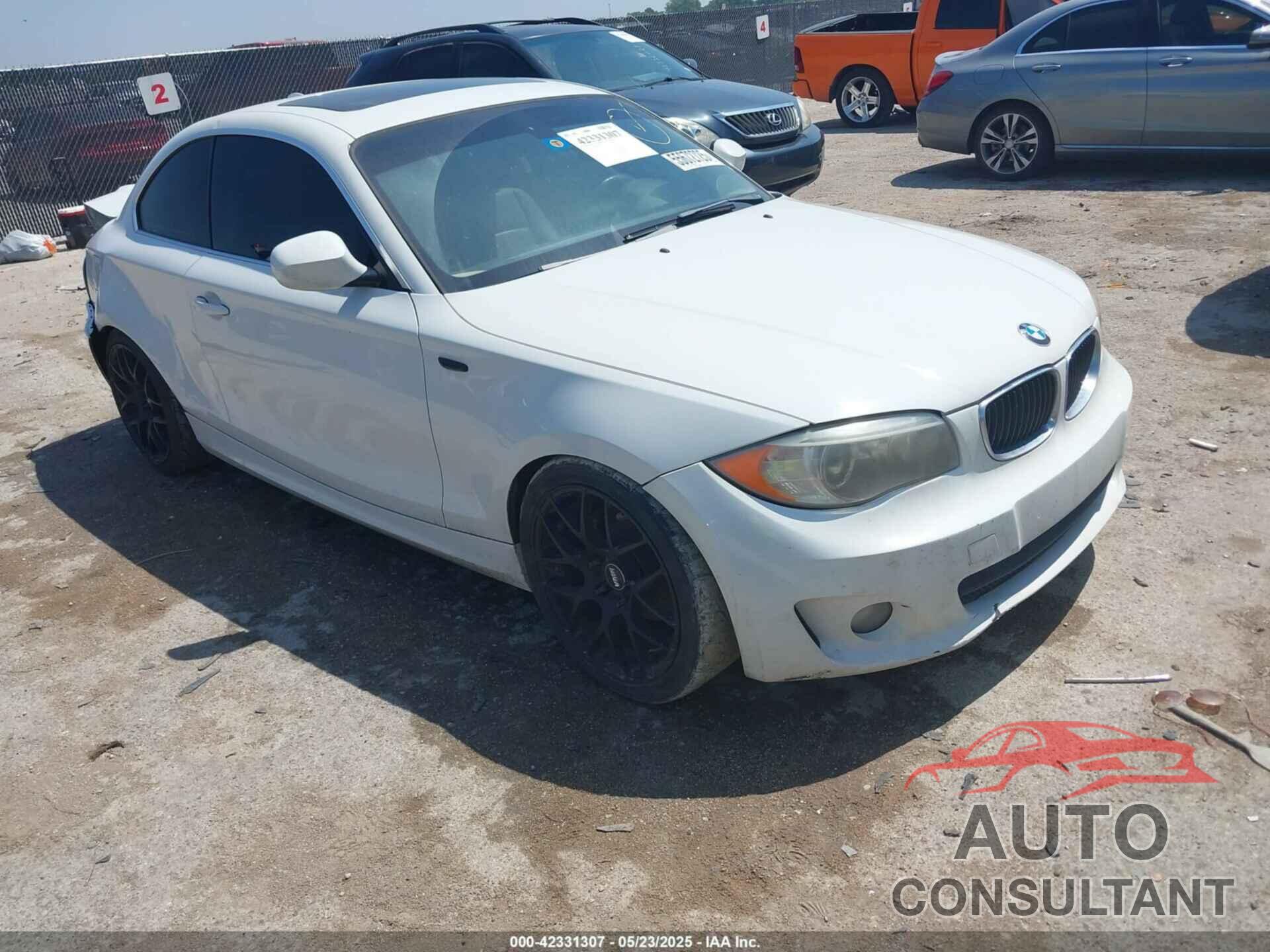 BMW 128I 2012 - WBAUP7C58CVP23175