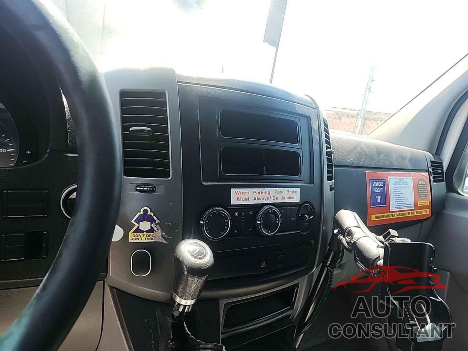 MERCEDES-BENZ SPRINTER 2015 - WD3PE8DB9FP134400