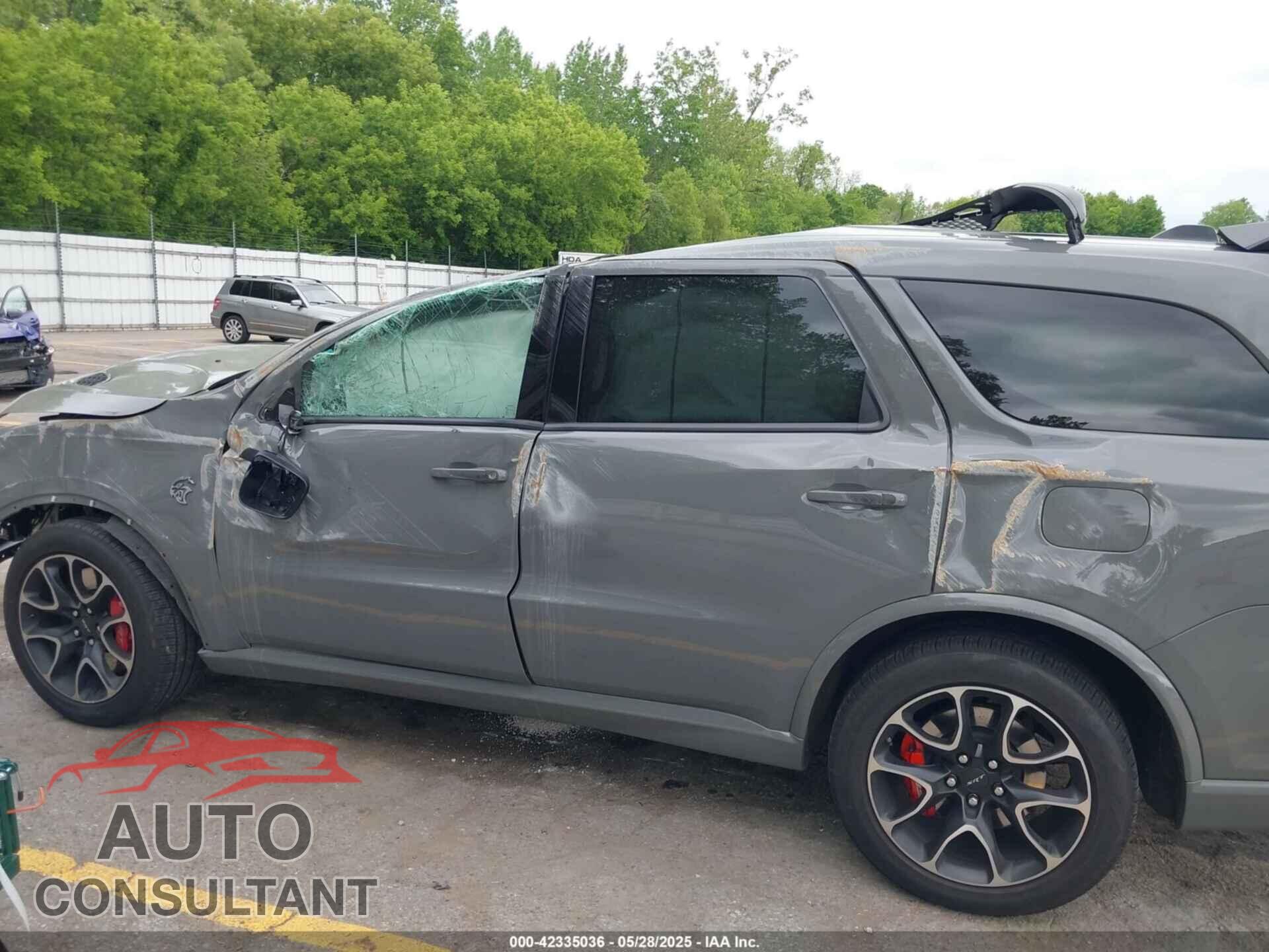 DODGE DURANGO 2023 - 1C4SDJH97PC555039
