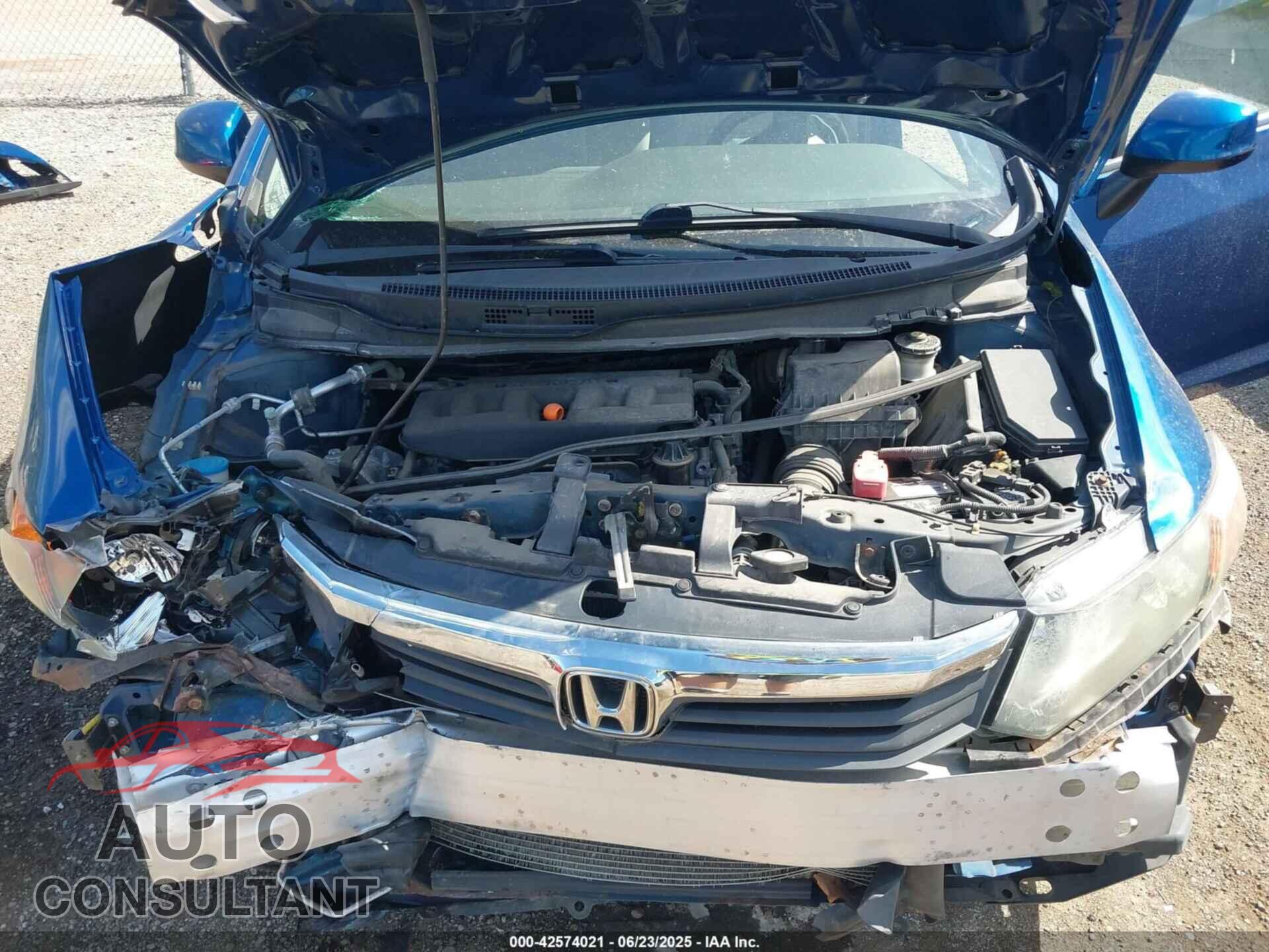 HONDA CIVIC 2012 - 2HGFB2F50CH511132
