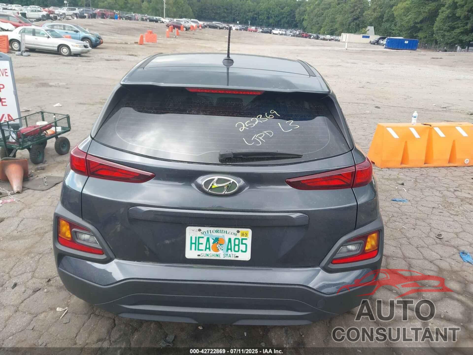 HYUNDAI KONA 2021 - KM8K12AA2MU706096