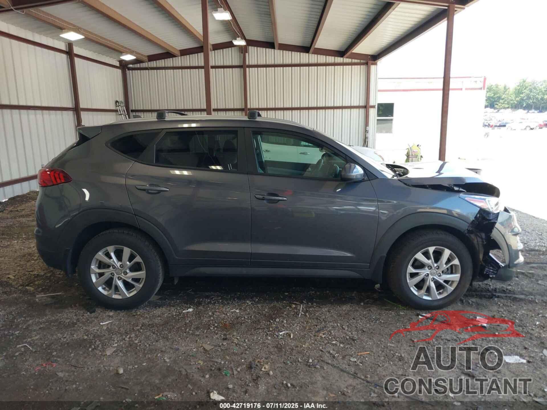 HYUNDAI TUCSON 2021 - KM8J33A45MU315305