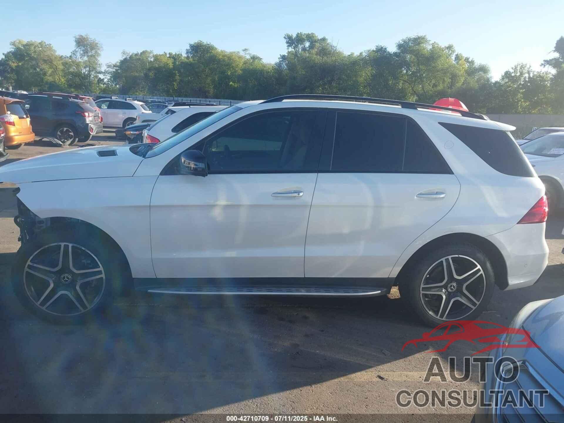 MERCEDES-BENZ GLE 350 2017 - 4JGDA5HB4HA957086