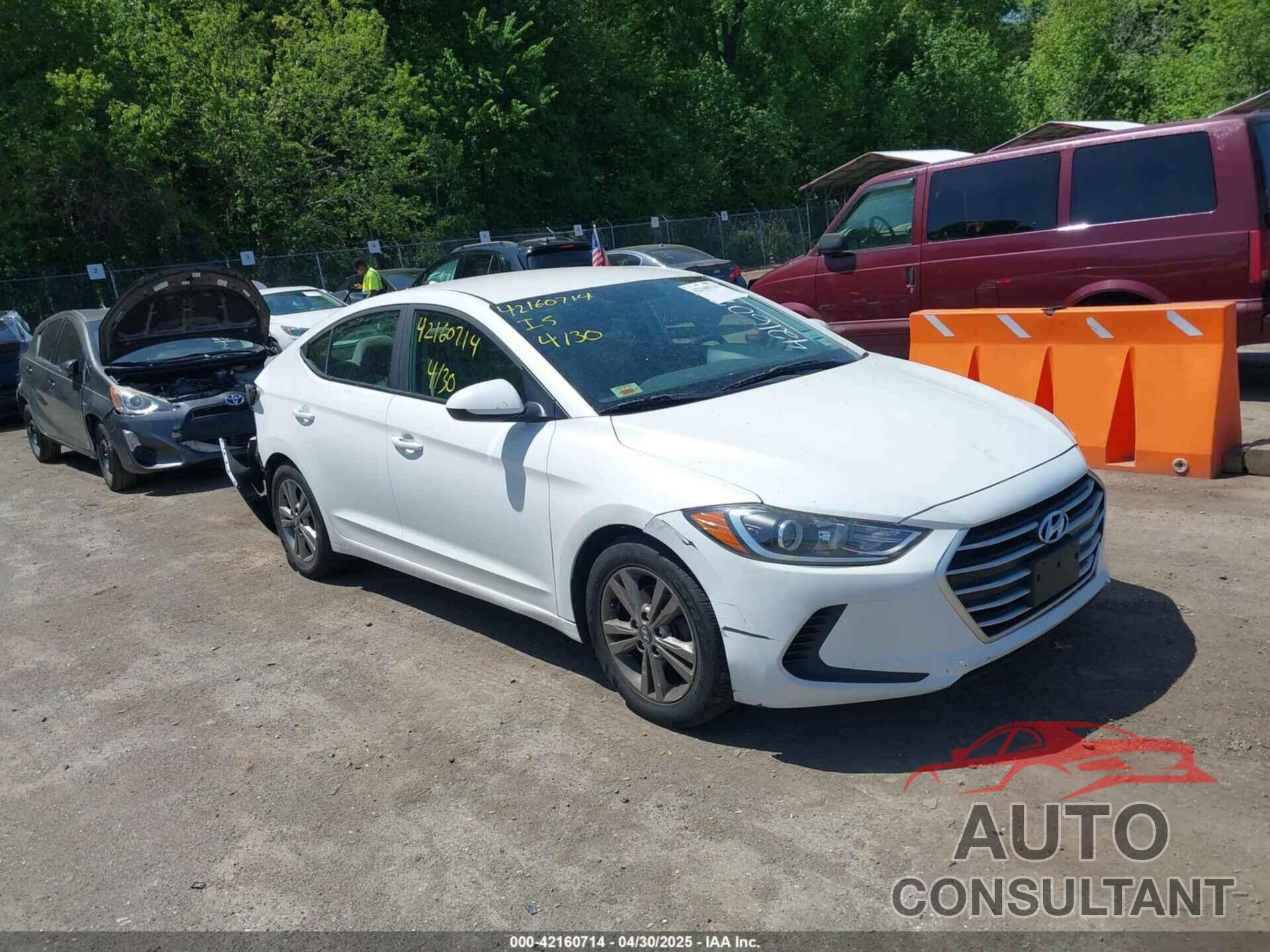 HYUNDAI ELANTRA 2017 - 5NPD84LF5HH043300