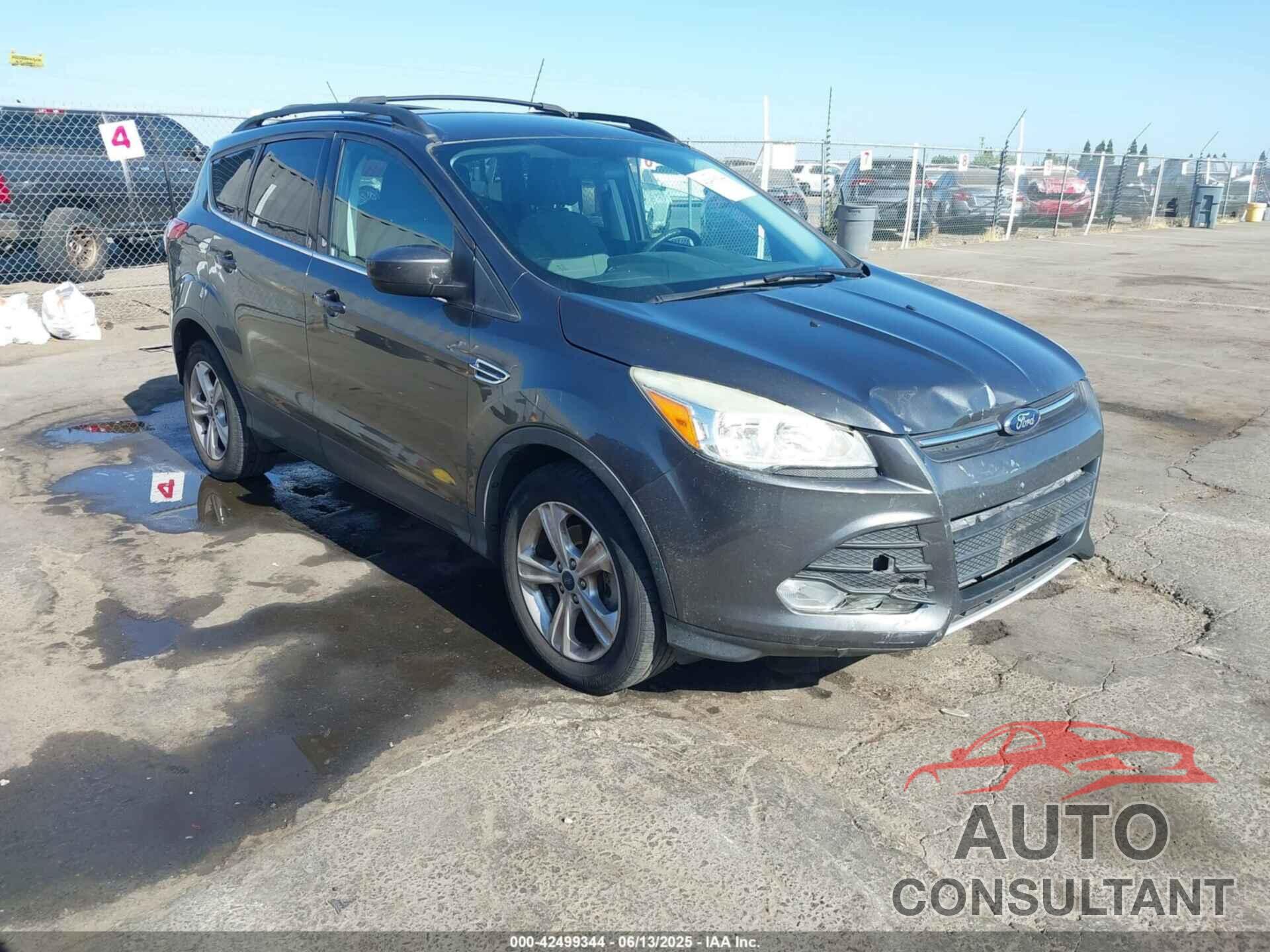 FORD ESCAPE 2015 - 1FMCU0GX8FUB07699