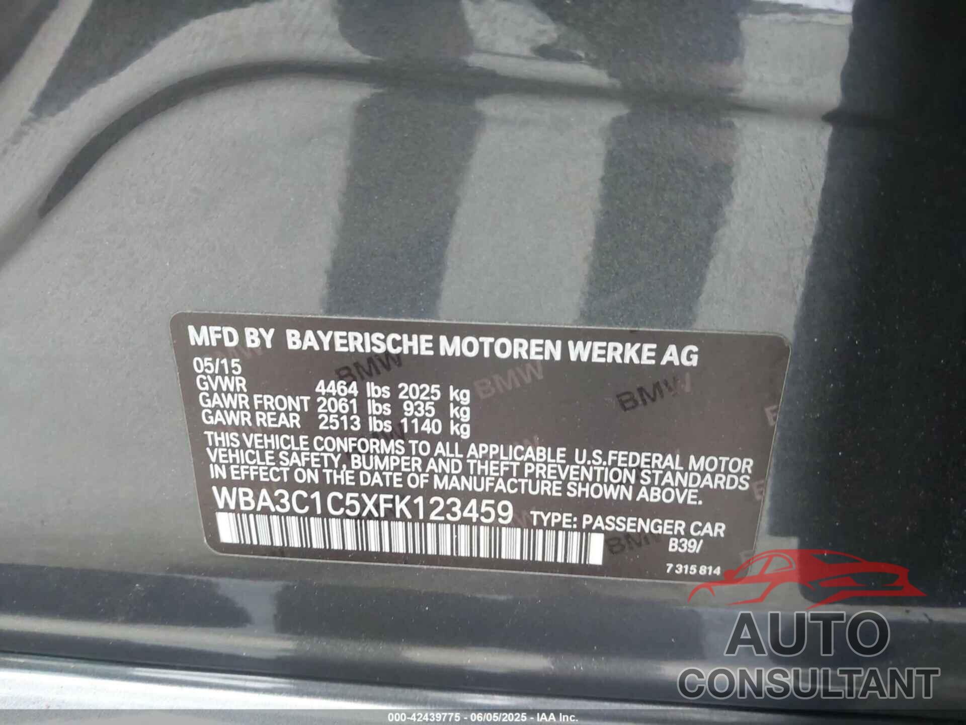 BMW 328I 2015 - WBA3C1C5XFK123459