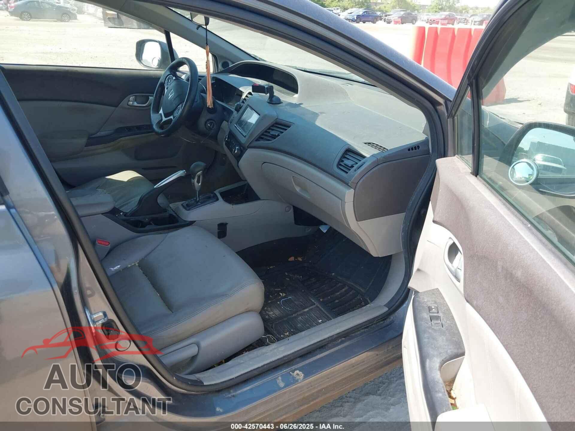 HONDA CIVIC 2012 - 19XFB2F94CE032130