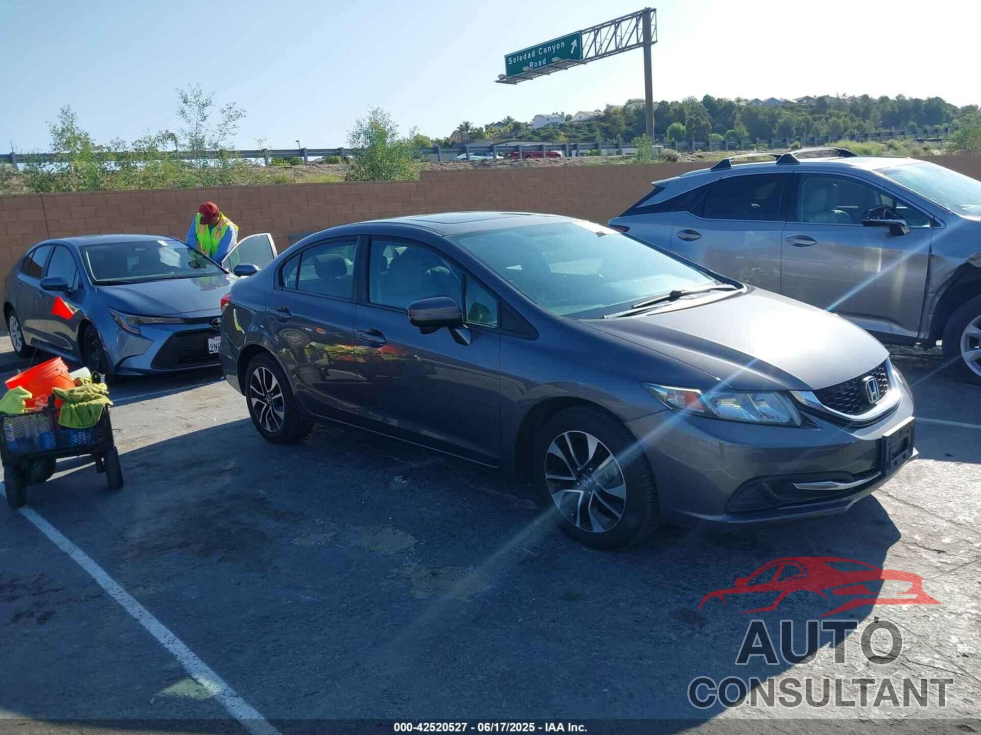 HONDA CIVIC 2015 - 2HGFB2F84FH565063