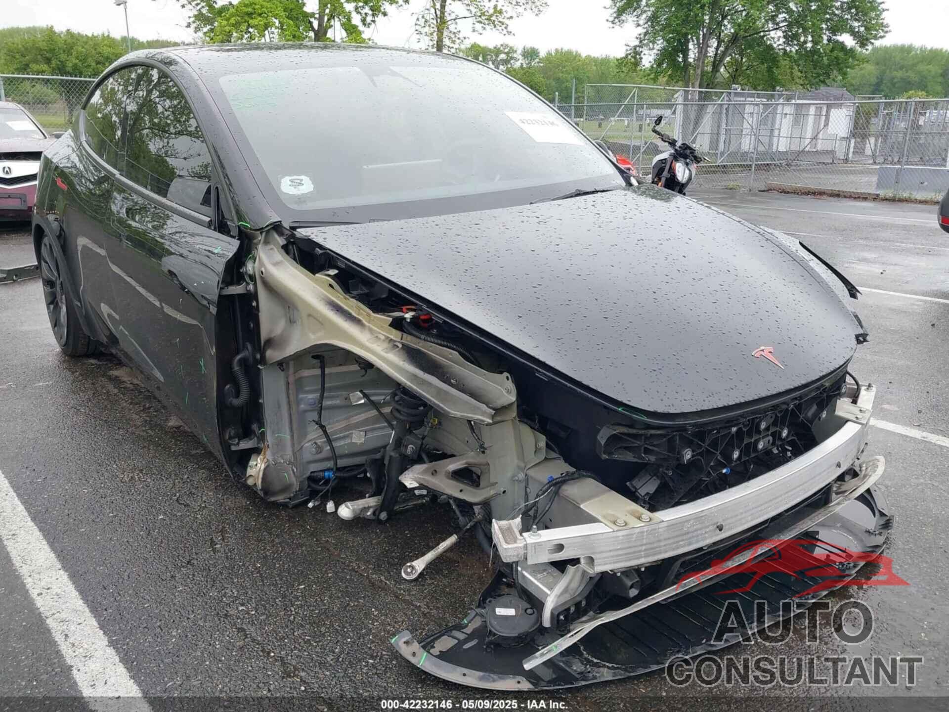 TESLA MODEL Y 2023 - 7SAYGDEF5PF689762