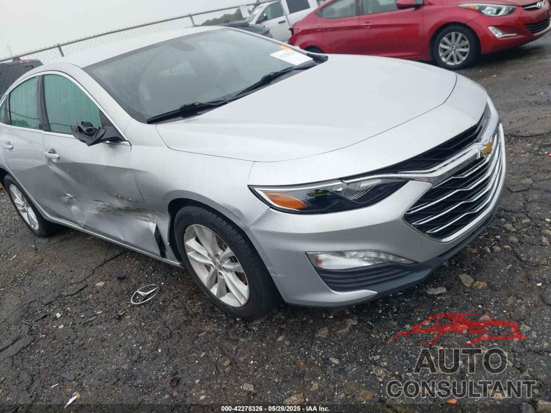 CHEVROLET MALIBU 2020 - 1G1ZD5STXLF051936