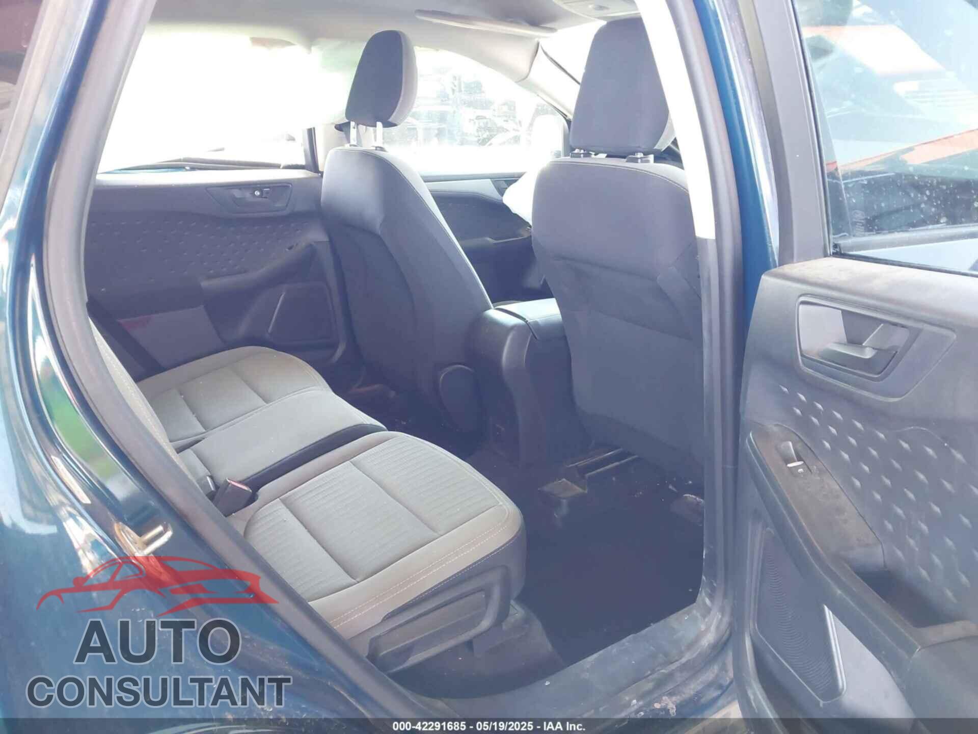 FORD ESCAPE 2020 - 1FMCU0F63LUA57573