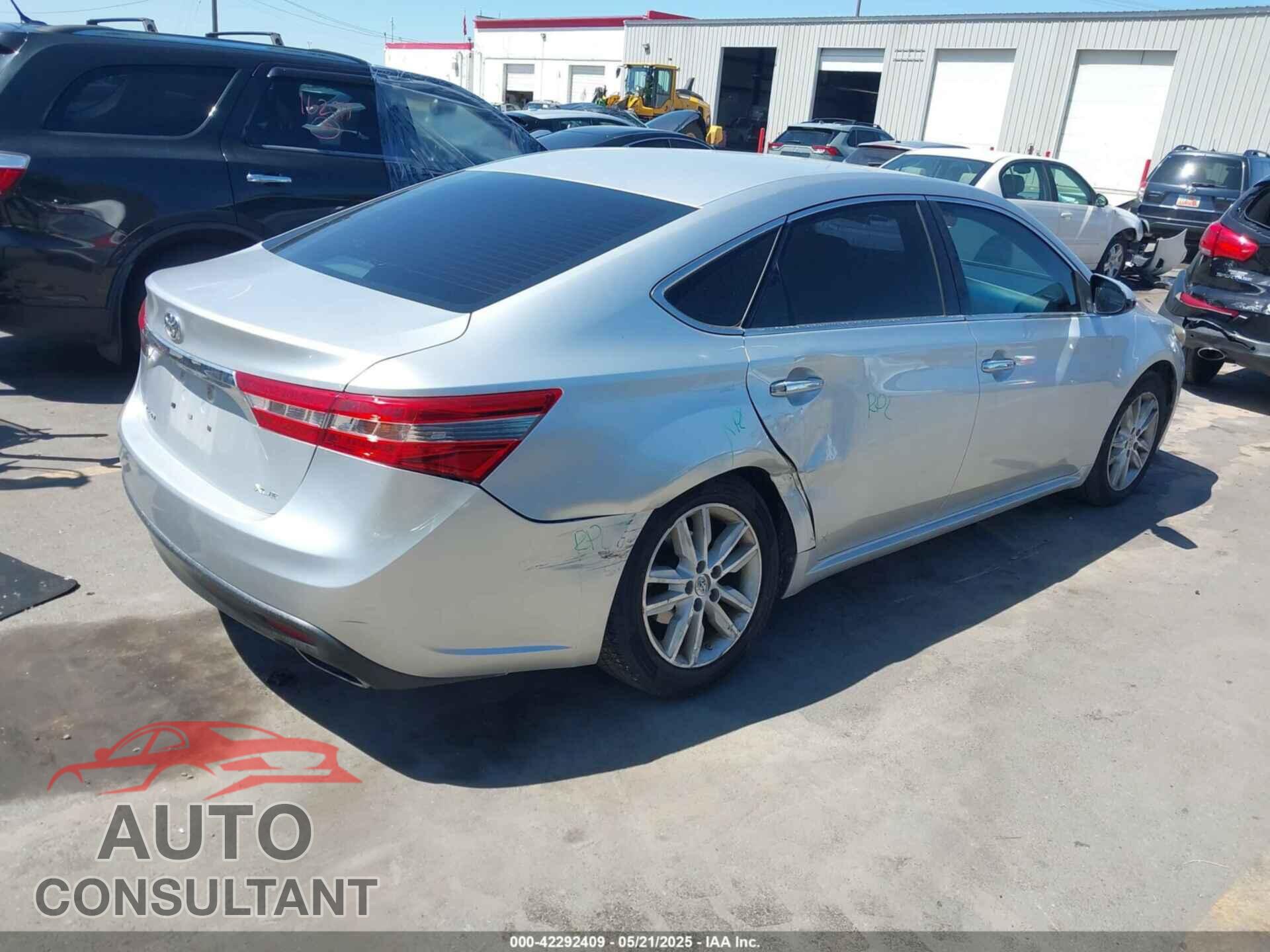 TOYOTA AVALON 2013 - 4T1BK1EB3DU047794
