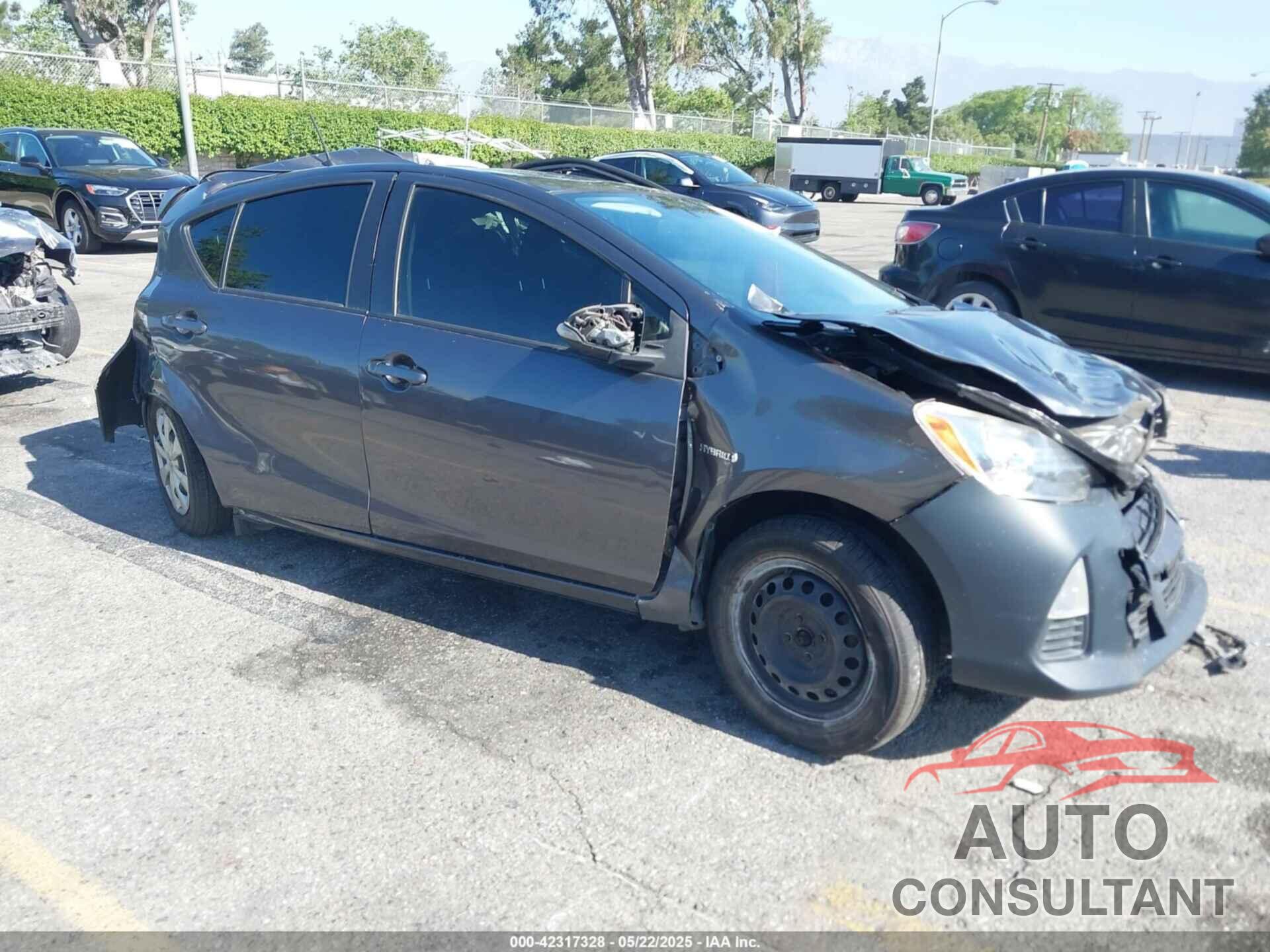 TOYOTA PRIUS C 2012 - JTDKDTB37C1018306