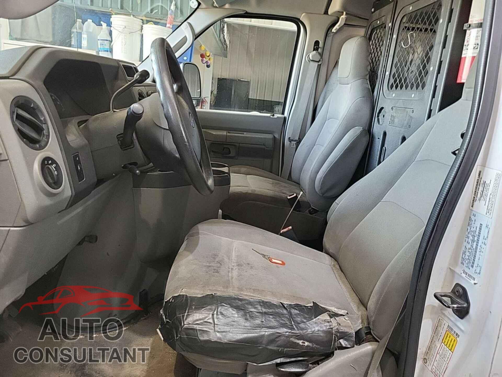 FORD ECONOLINE 2010 - 1FTNE2EW1ADA72108