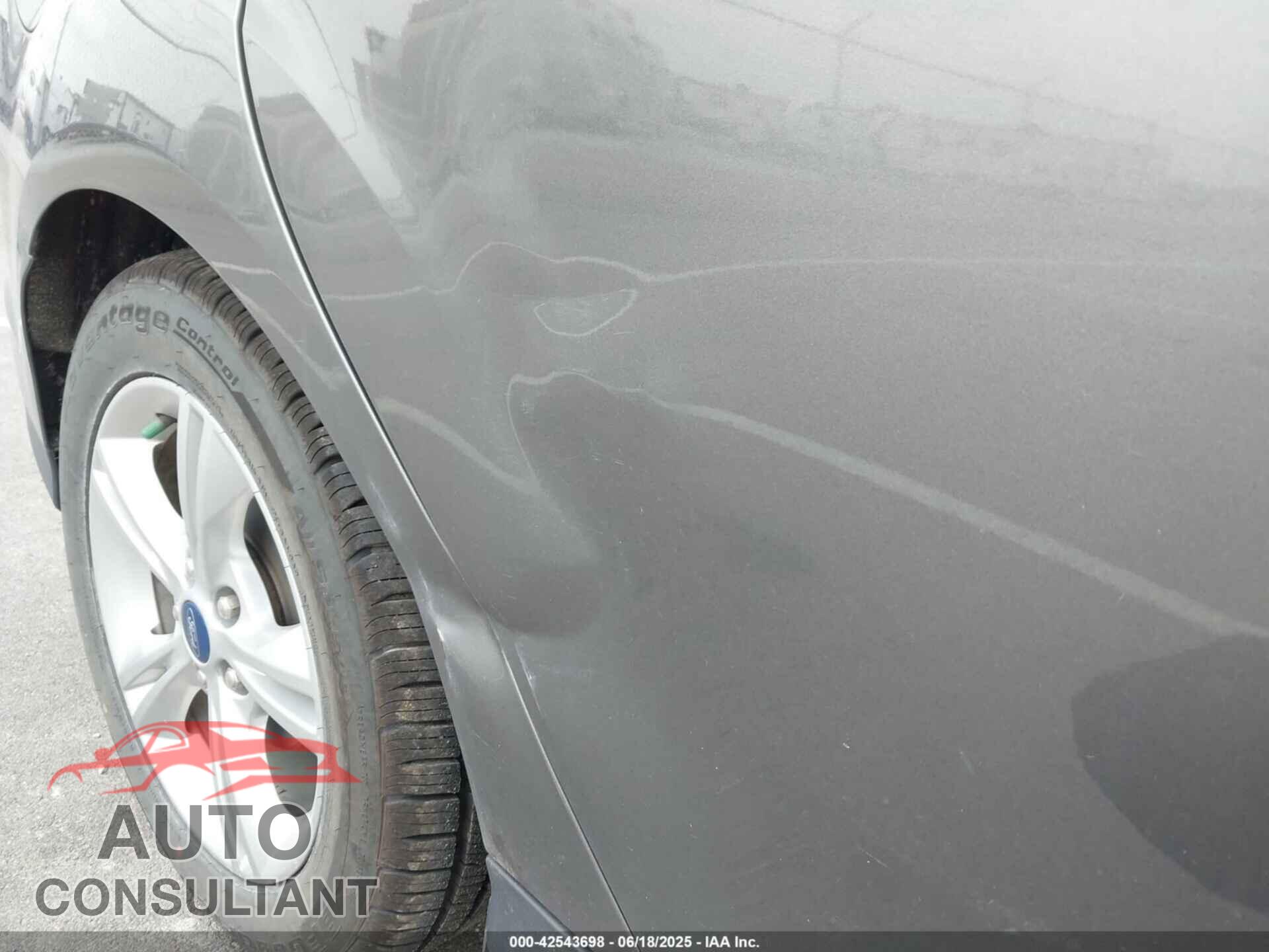 FORD FOCUS 2014 - 1FADP3F23EL373200