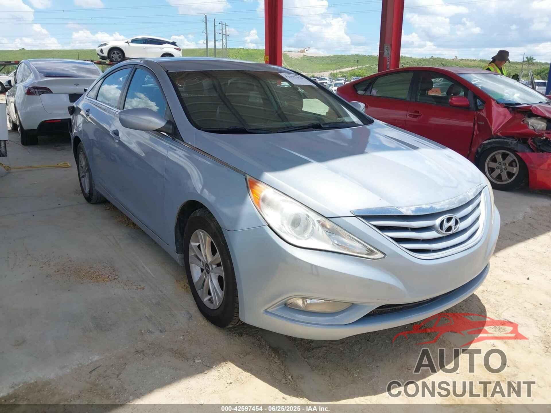 HYUNDAI SONATA 2013 - 5NPEB4AC4DH700967