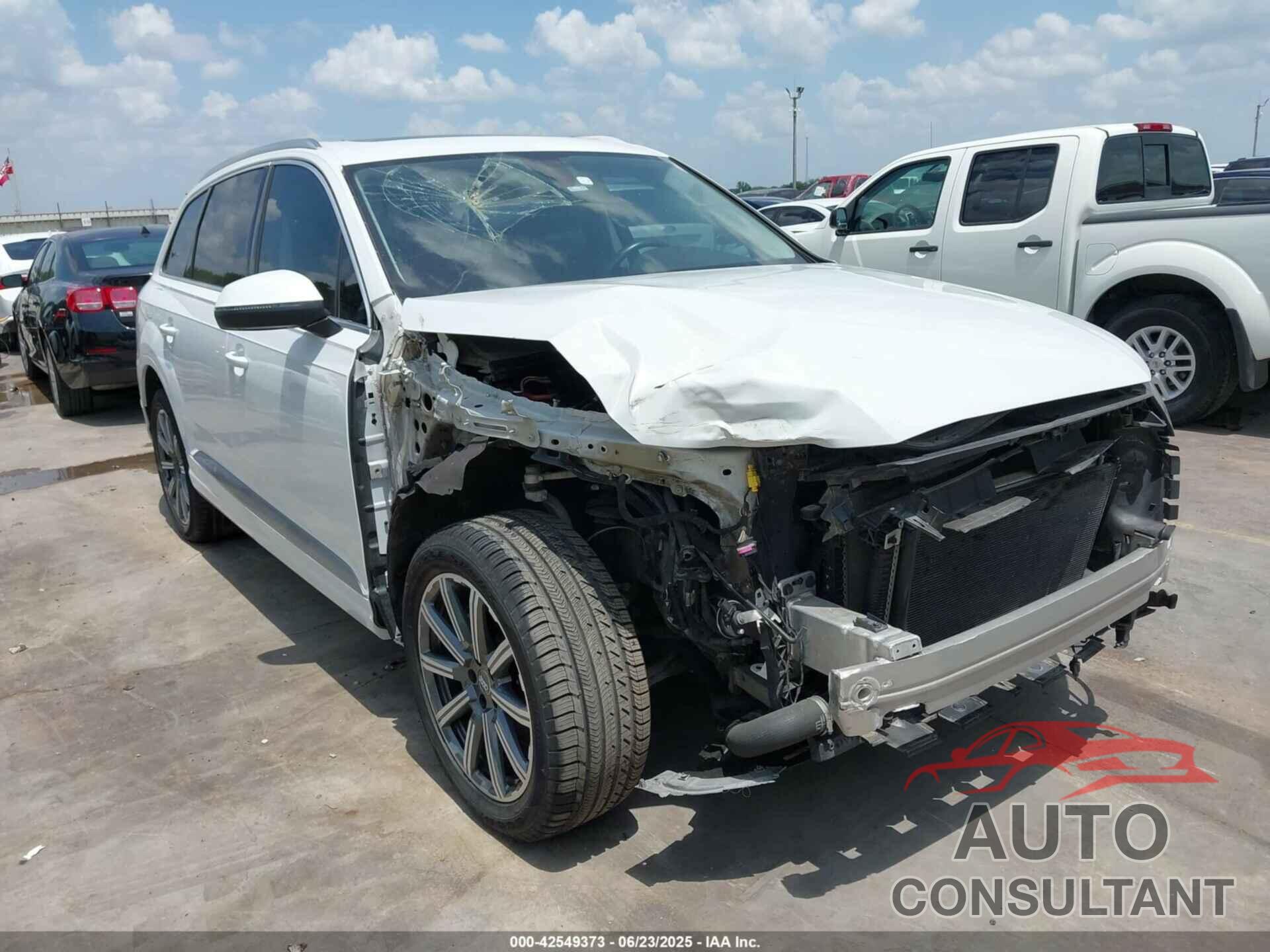 AUDI Q7 2017 - WA1LHAF79HD037532