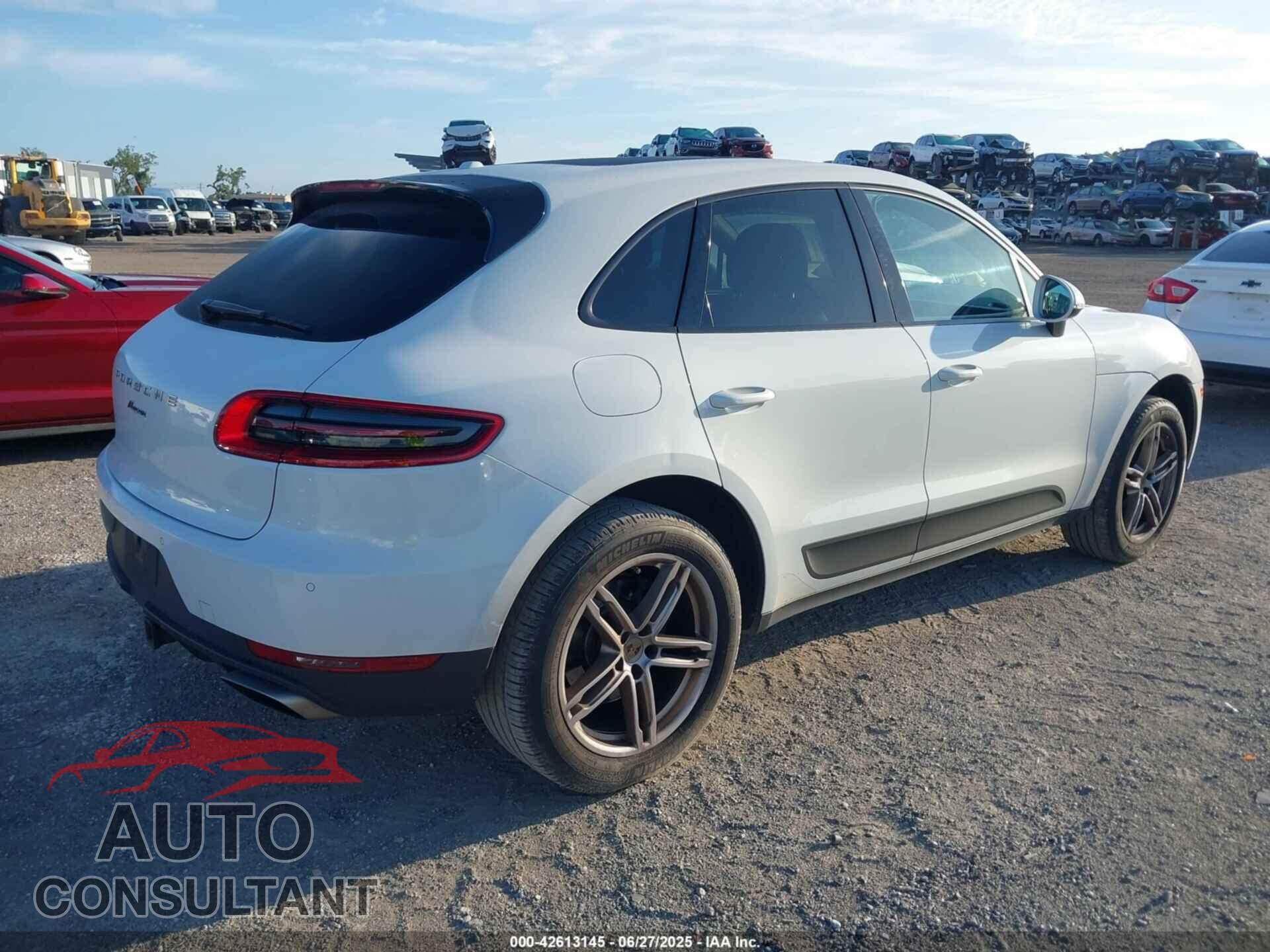 PORSCHE MACAN 2018 - WP1AA2A53JLB01068