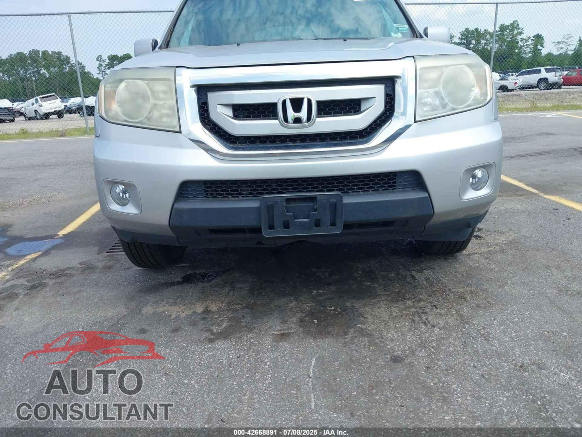 HONDA PILOT 2011 - 5FNYF4H41BB081370