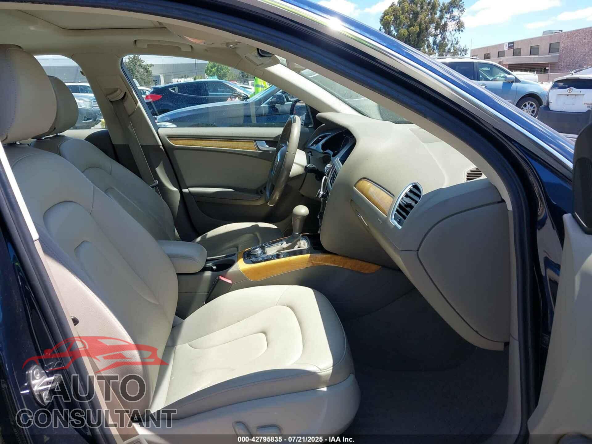 AUDI A4 2010 - WAUEFAFL8AN028836