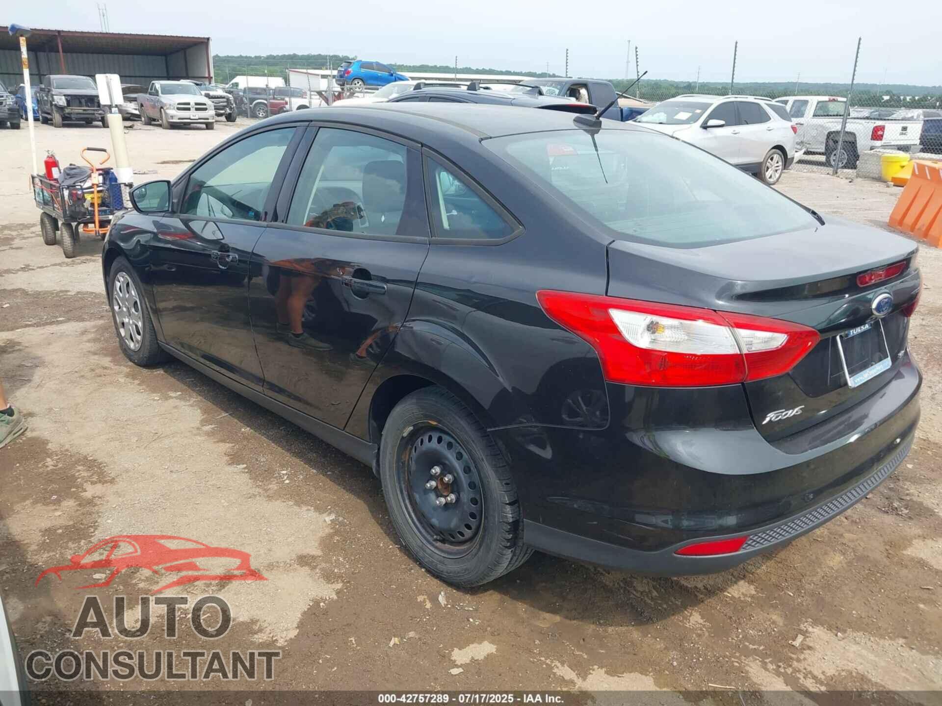 FORD FOCUS 2012 - 1FAHP3F20CL289835
