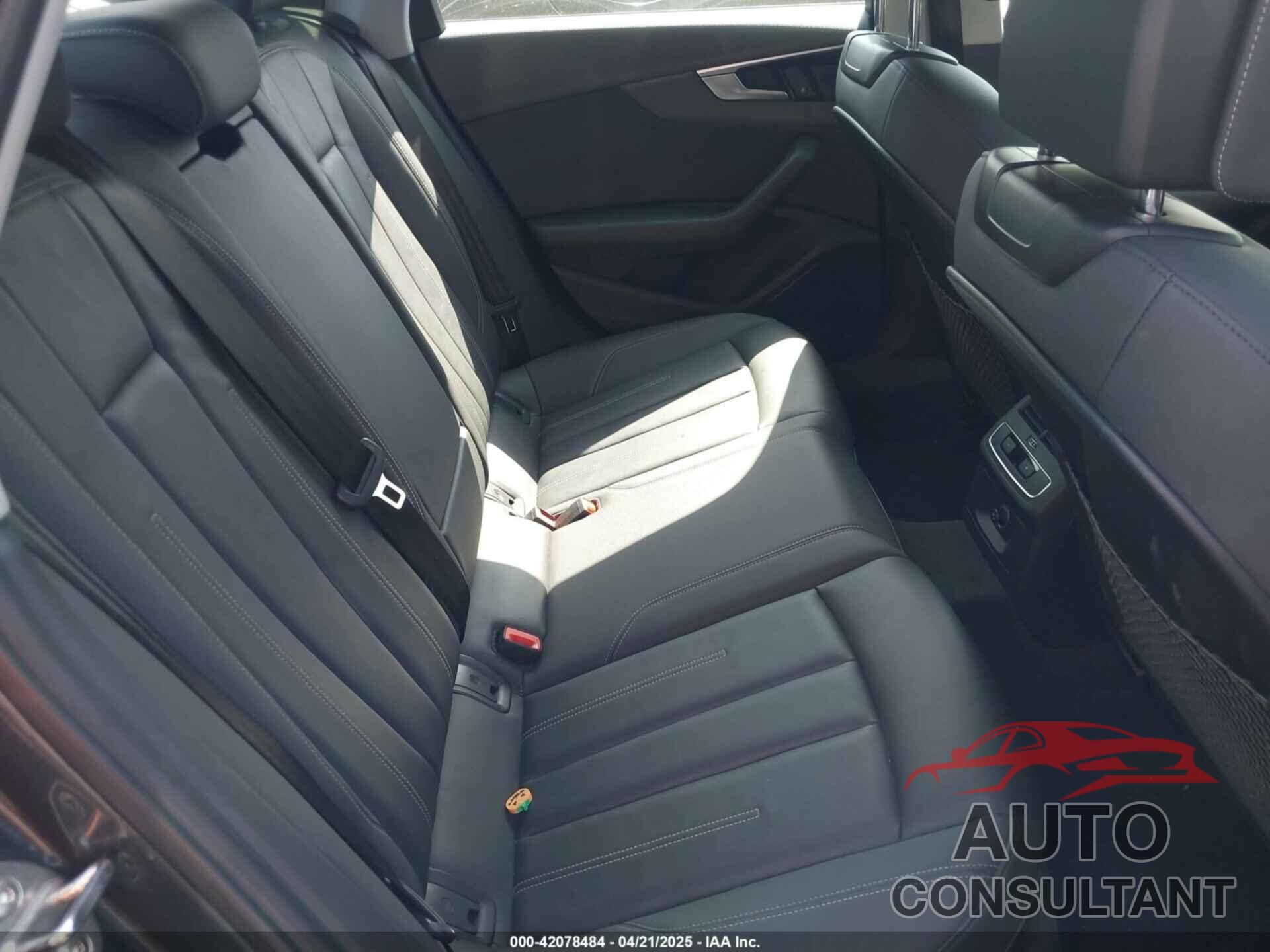 AUDI A4 2020 - WAUGMAF46LN004092
