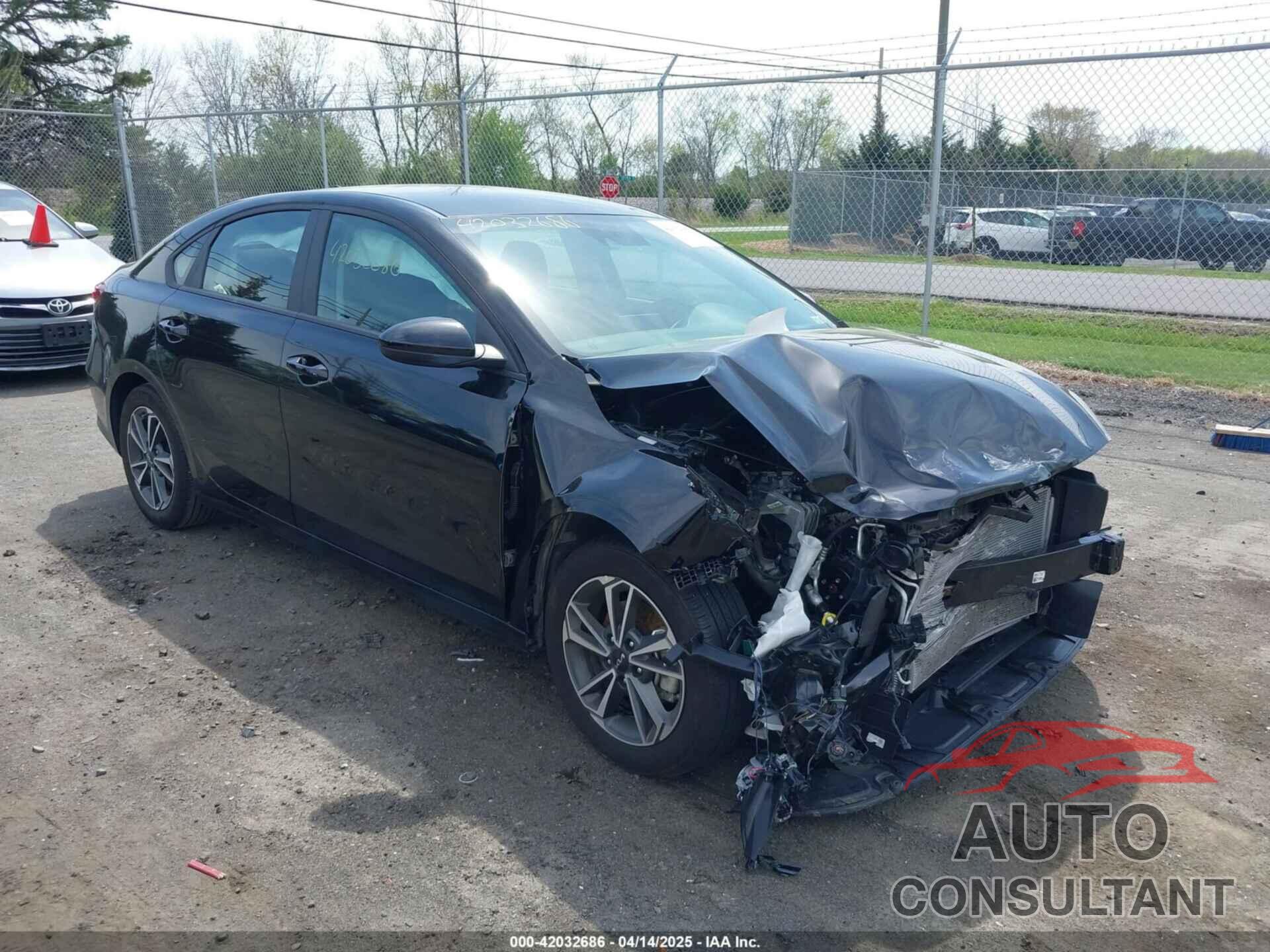 KIA FORTE 2023 - 3KPF24AD8PE663900