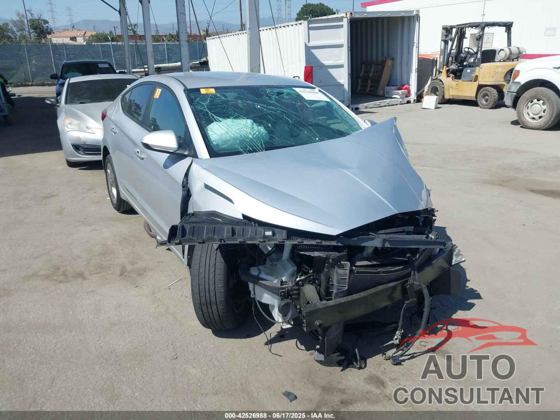 HYUNDAI ELANTRA 2019 - KMHD84LF6KU731170