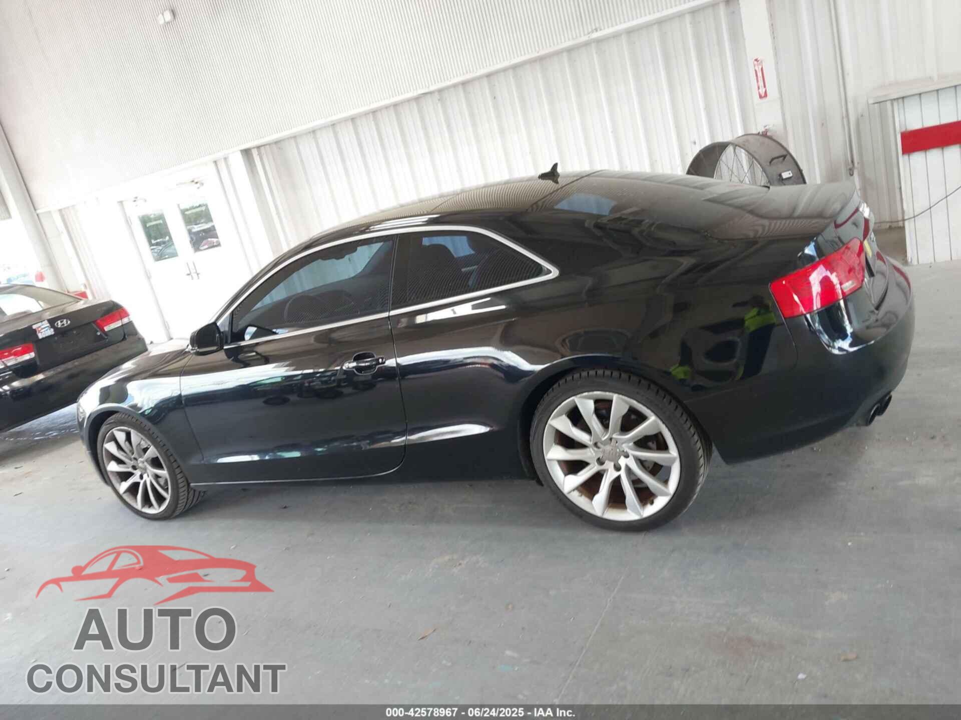 AUDI A5 2014 - WAULFAFR5EA045103