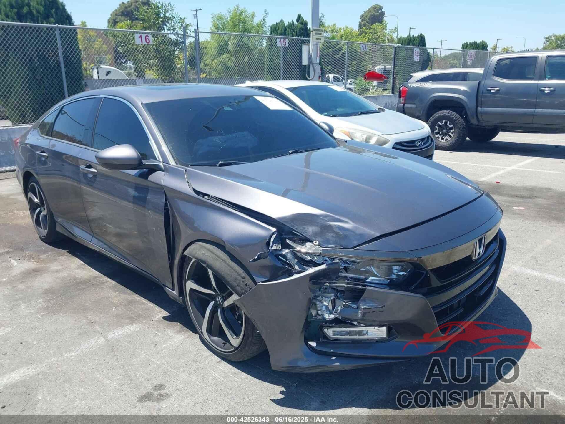 HONDA ACCORD 2019 - 1HGCV2F32KA015416