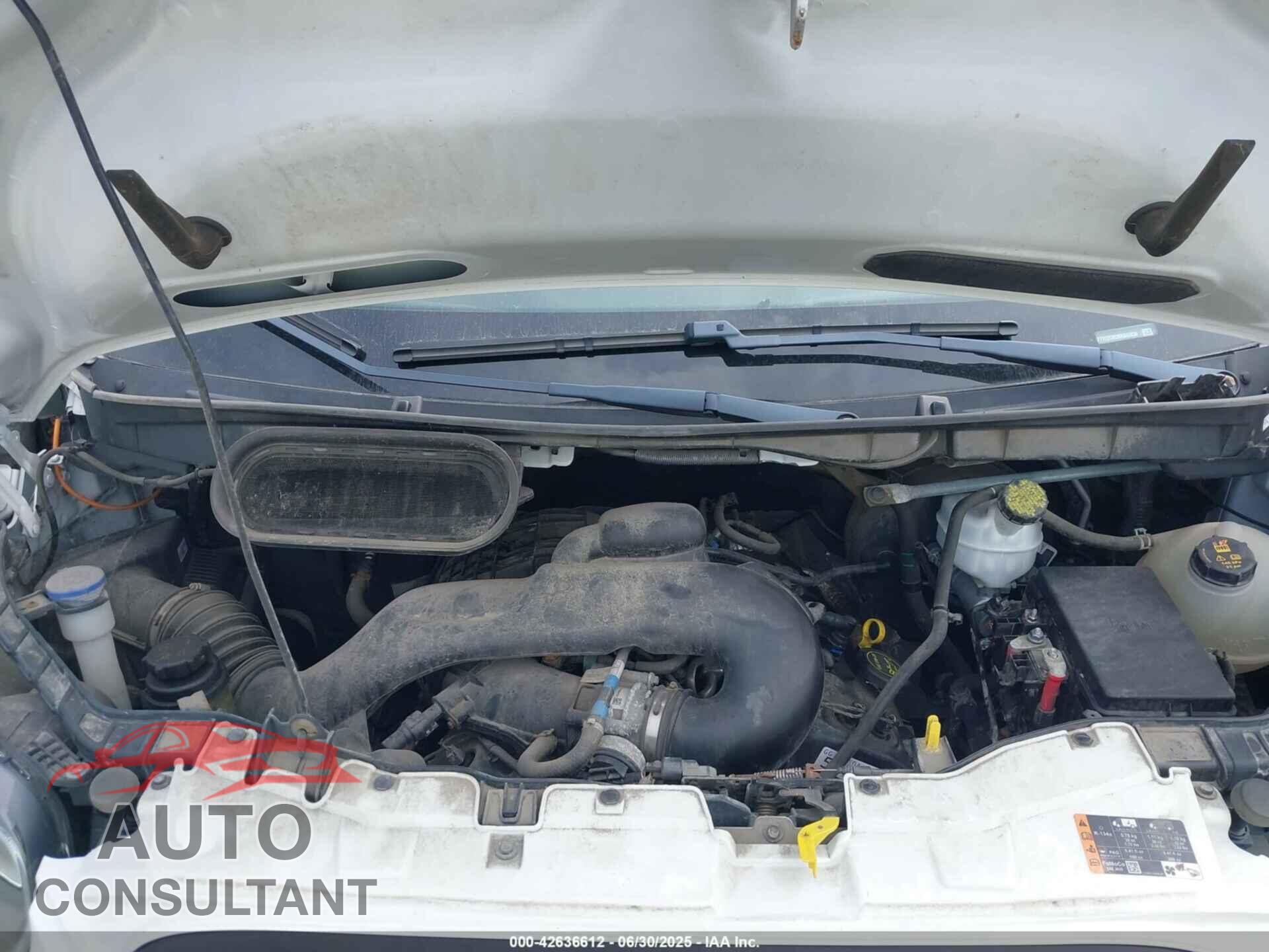 FORD TRANSIT-150 2019 - 1FTYE2CM2KKB42436