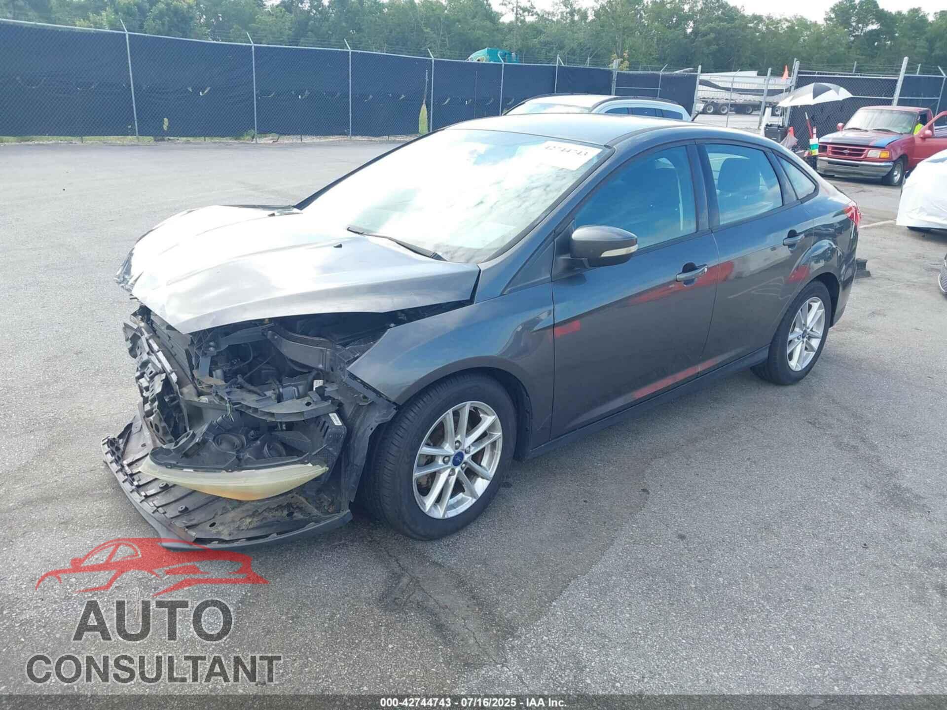 FORD FOCUS 2016 - 1FADP3F22GL341003