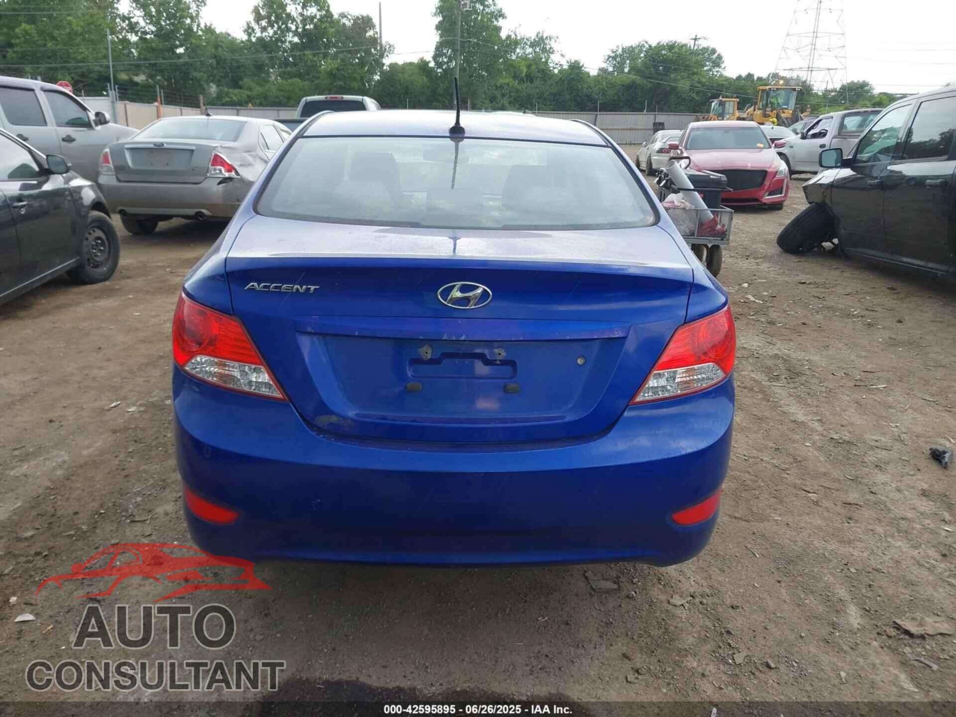 HYUNDAI ACCENT 2012 - KMHCU4AE6CU079556