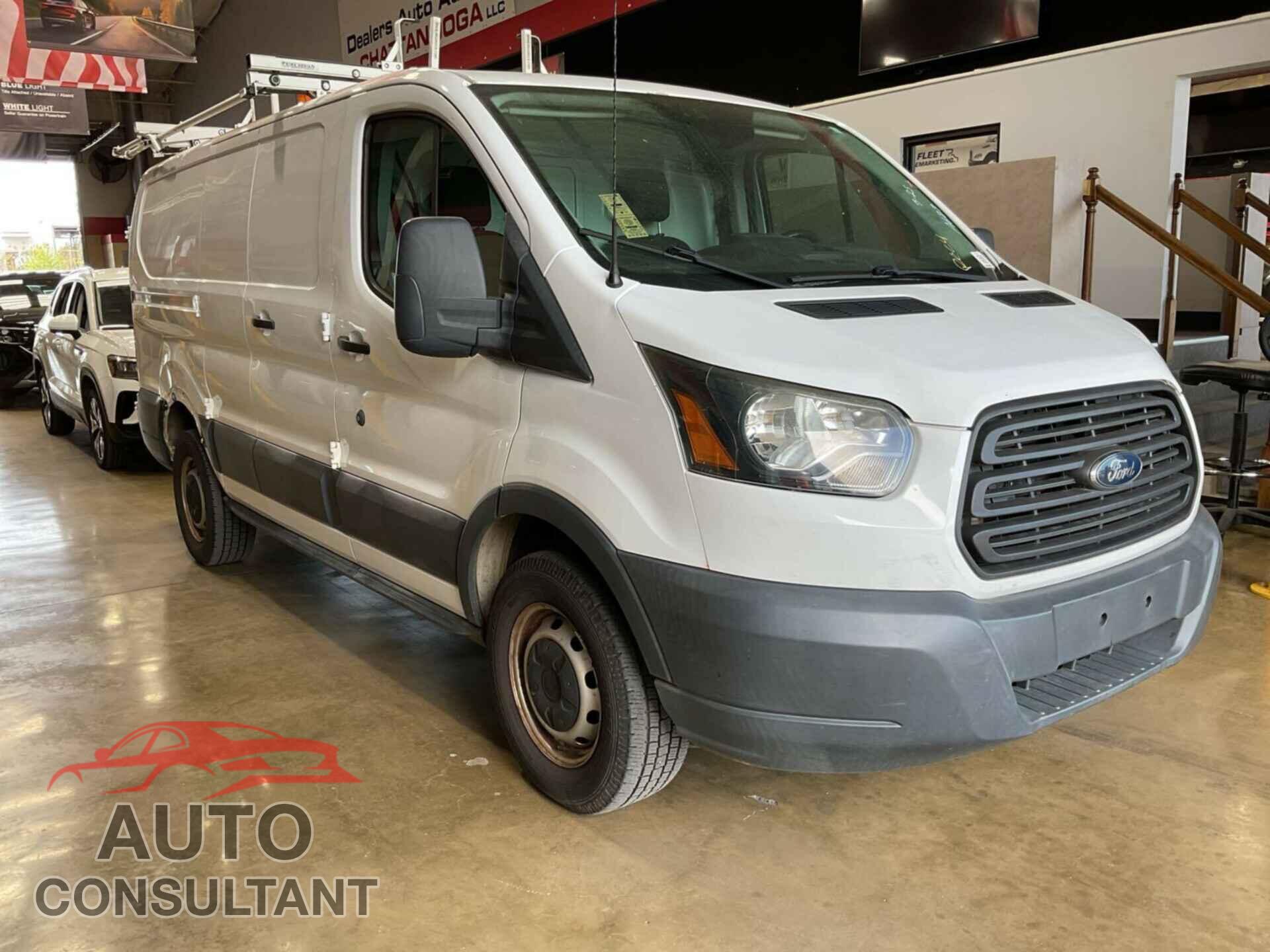 FORD TRANSIT 2015 - 1FTNR1ZM5FKA68122