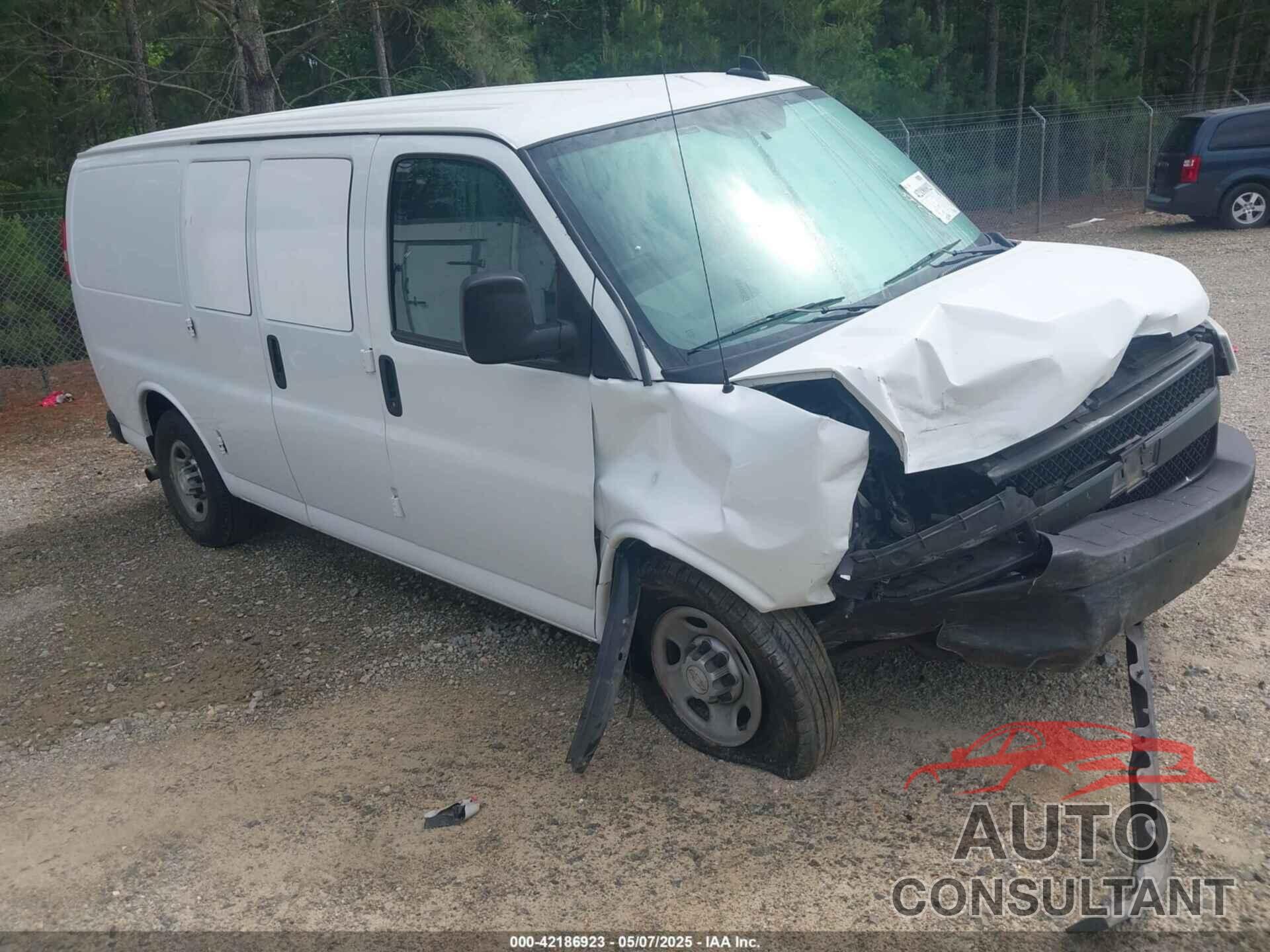 CHEVROLET EXPRESS CARGO 2020 - 1GCWGAFP7L1128105