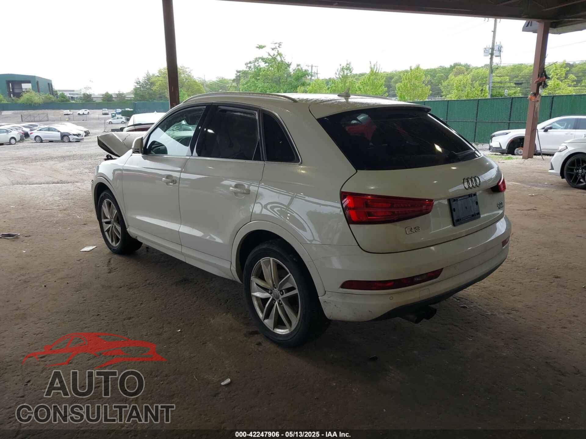 AUDI Q3 2016 - WA1EFCFS4GR014823