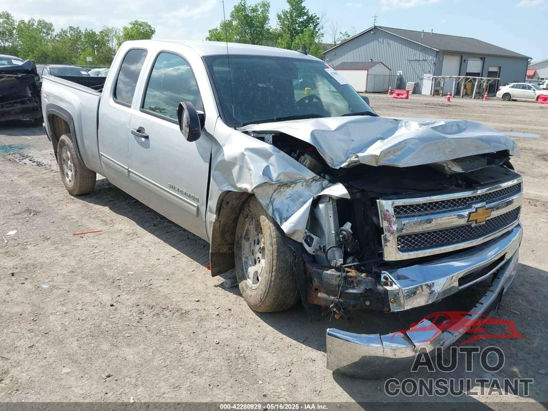 CHEVROLET SILVERADO 1500 2013 - 1GCRKSE76DZ314790
