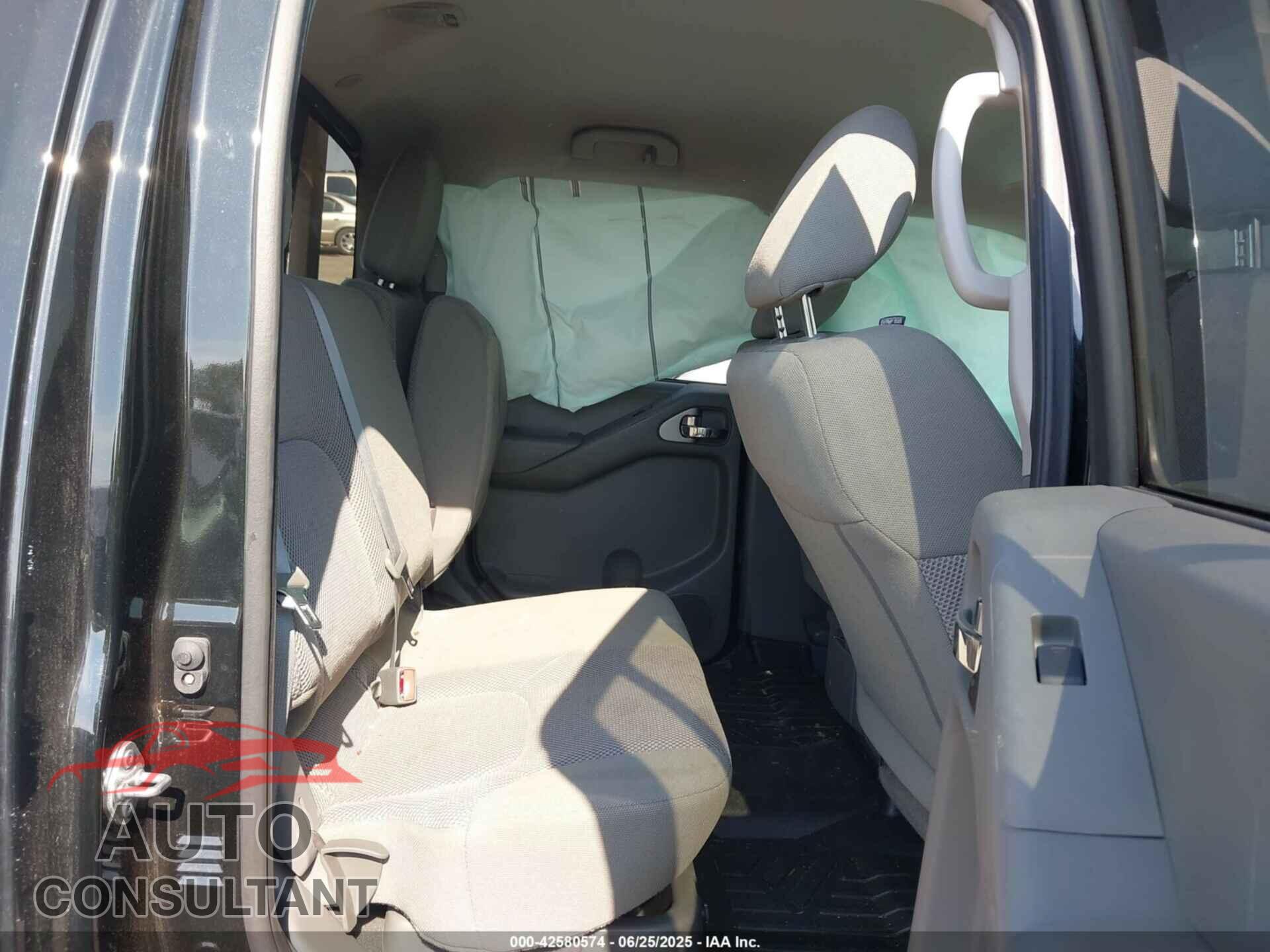NISSAN FRONTIER 2019 - 1N6AD0EV4KN885139