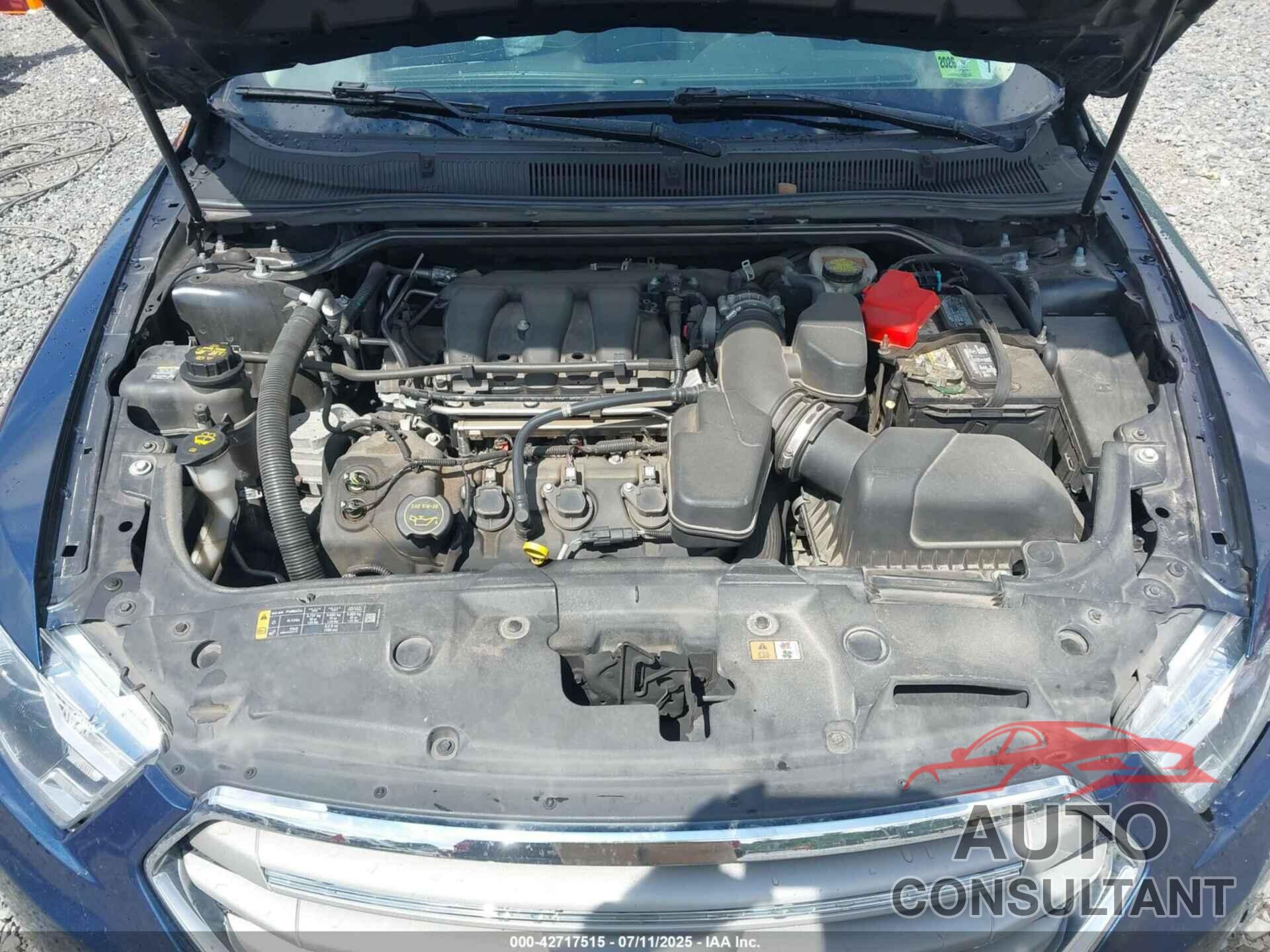 FORD TAURUS 2017 - 1FAHP2D82HG135001