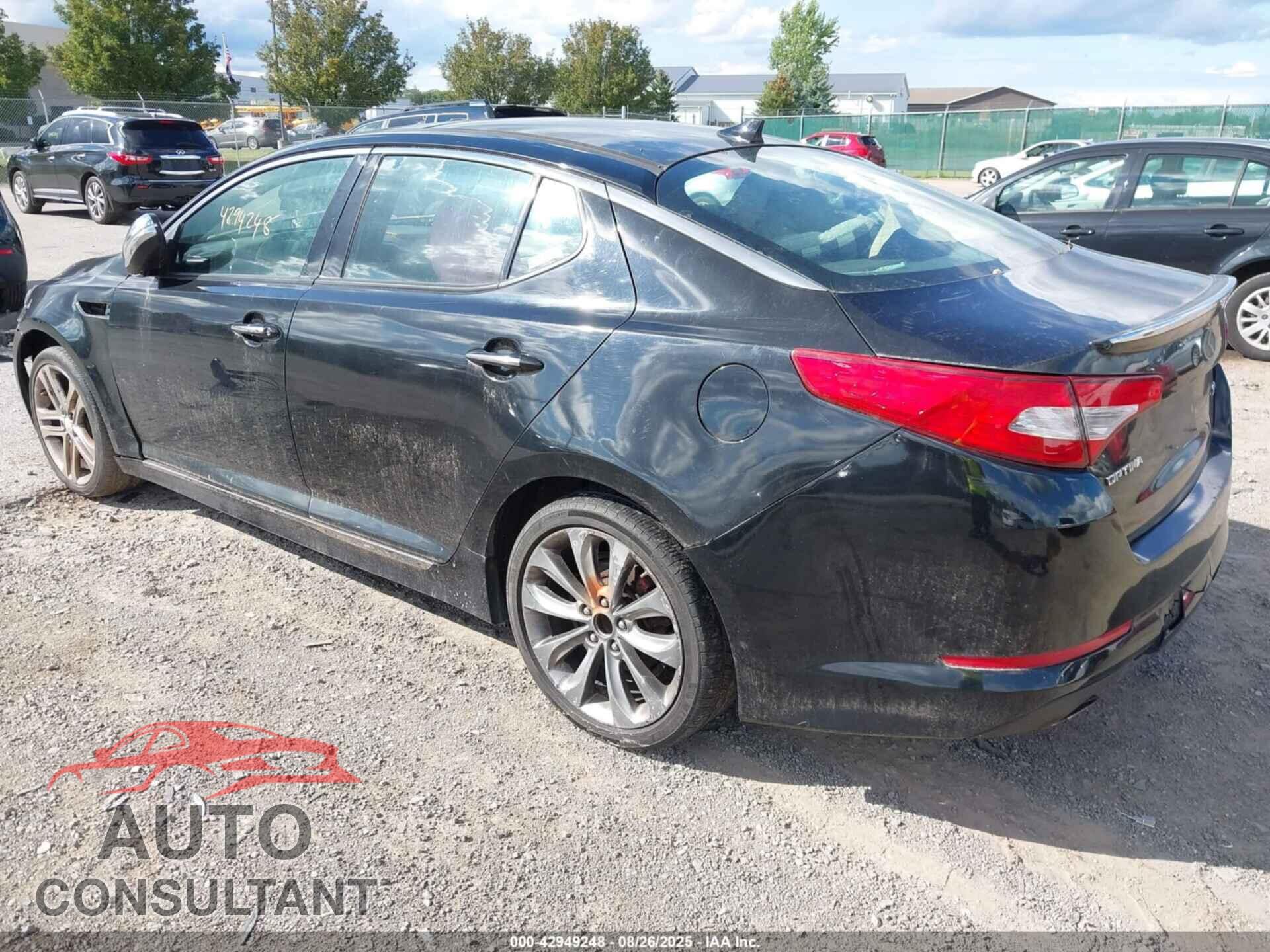 KIA OPTIMA 2013 - 5XXGR4A64DG207610