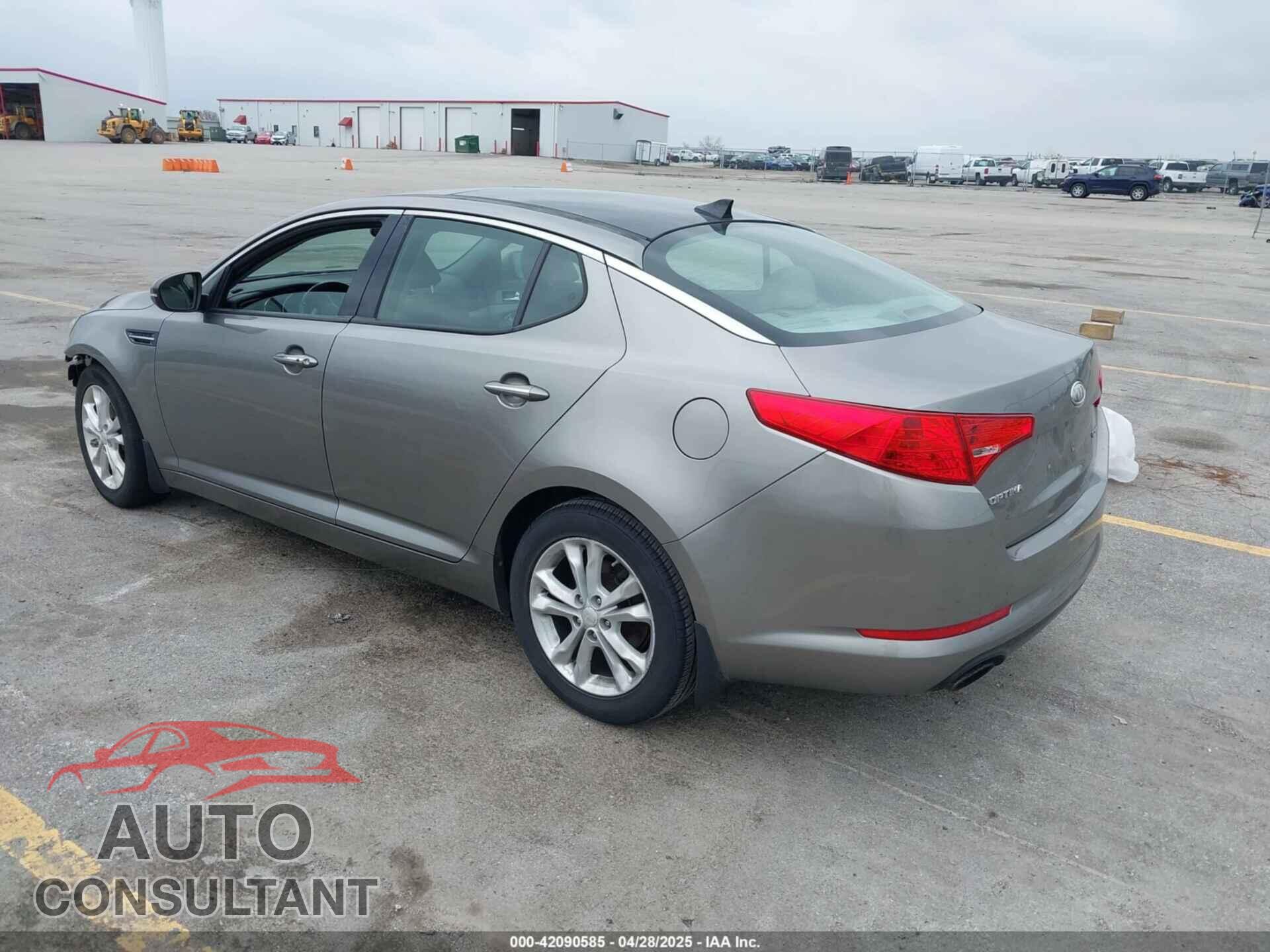 KIA OPTIMA 2012 - 5XXGN4A73CG086457