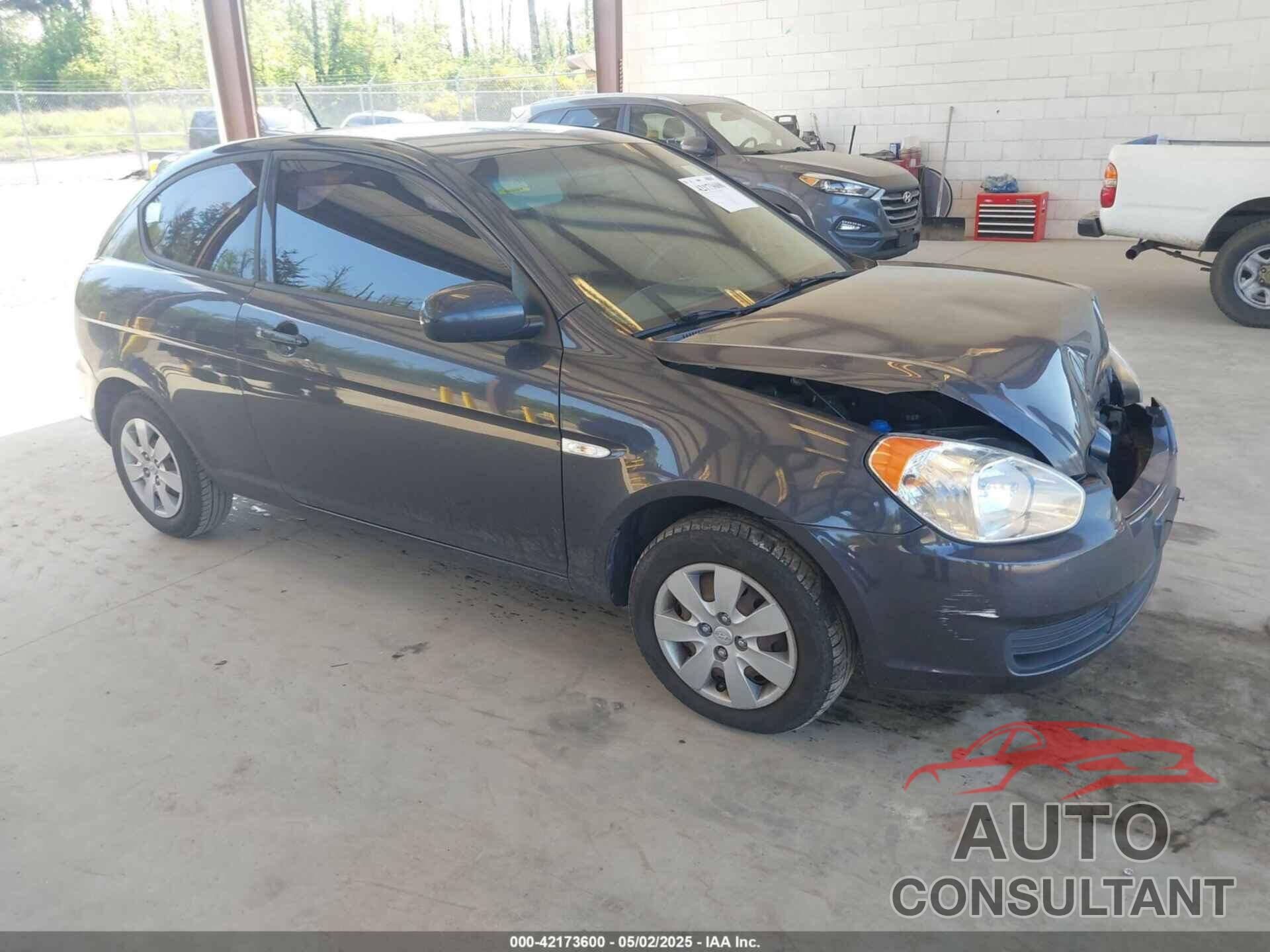 HYUNDAI ACCENT 2011 - KMHCM3AC1BU191012