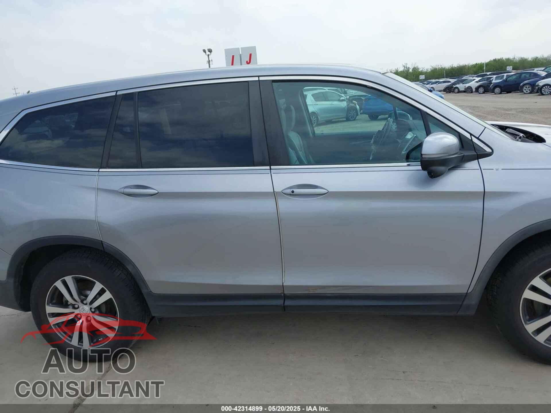 HONDA PILOT 2016 - 5FNYF5H84GB005299