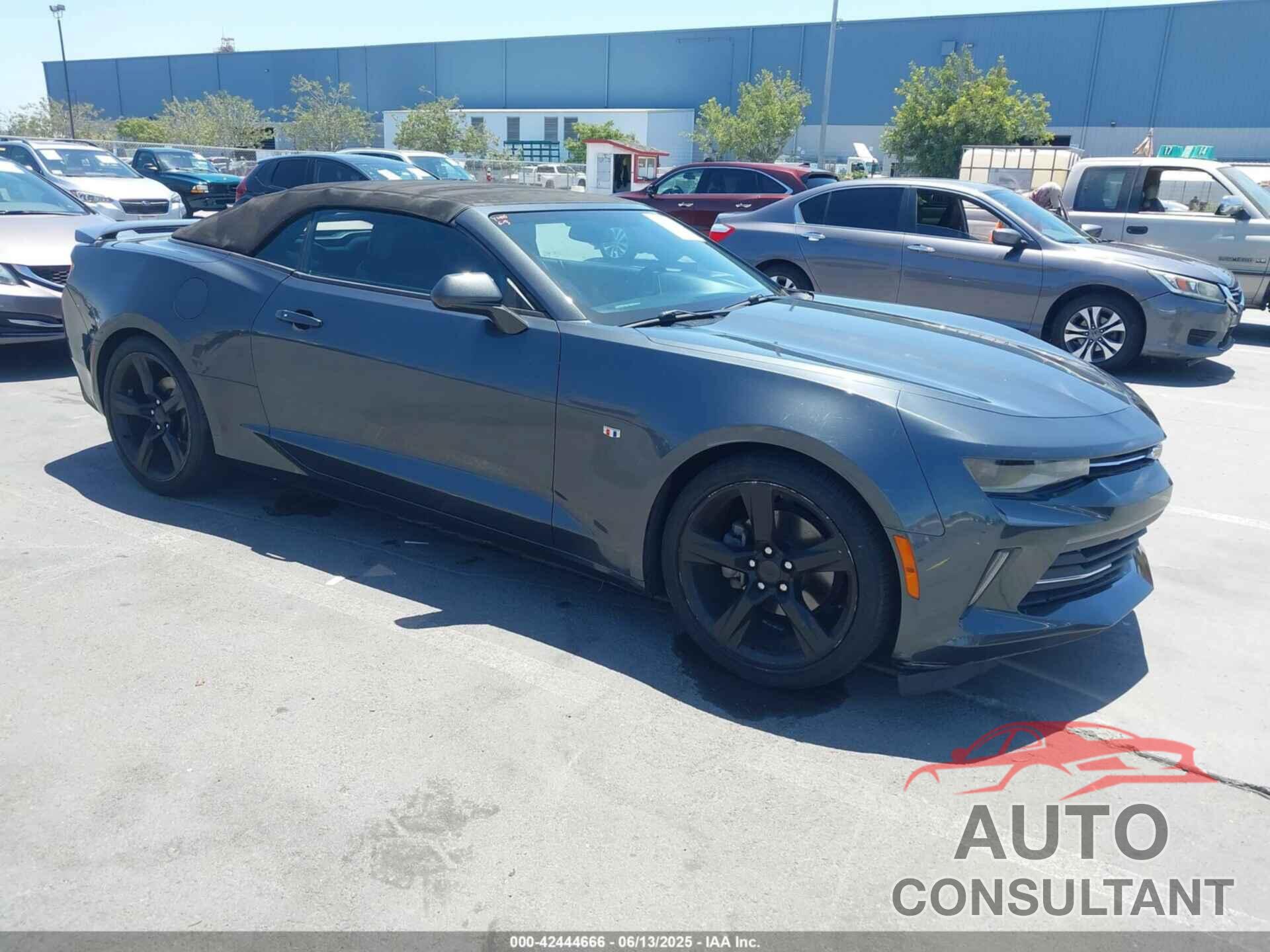 CHEVROLET CAMARO 2017 - 1G1FD3DSXH0107041
