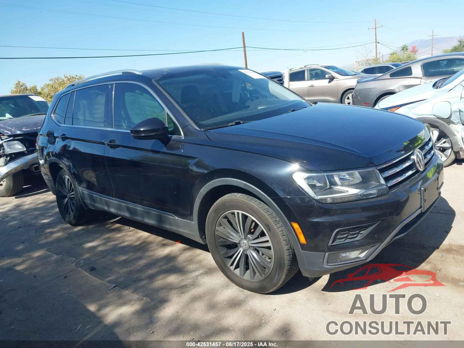 VOLKSWAGEN TIGUAN 2018 - 3VV3B7AX7JM031788