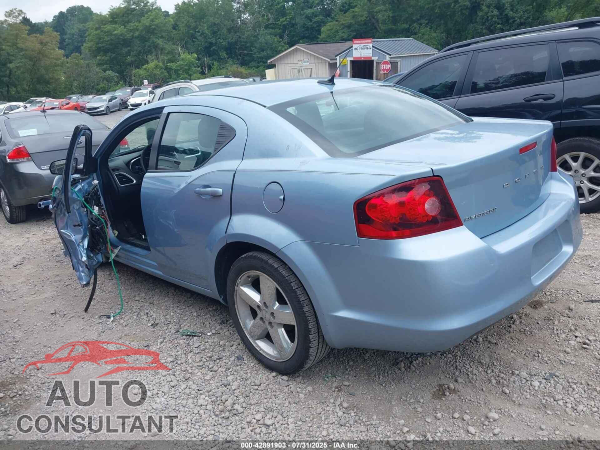 DODGE AVENGER 2013 - 1C3CDZAB5DN658352