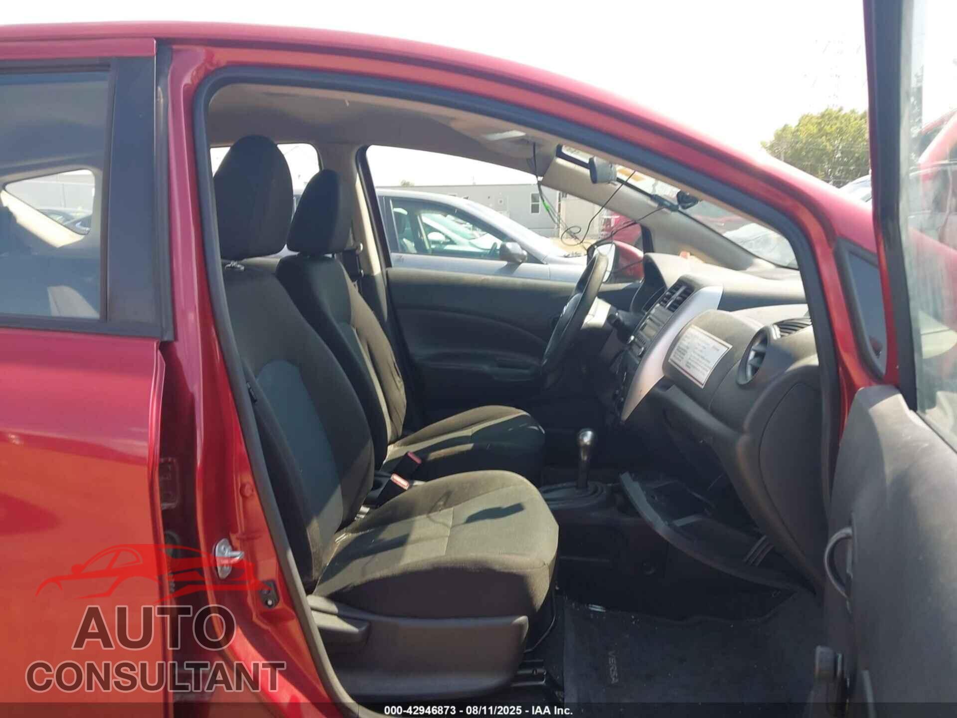 NISSAN VERSA NOTE 2017 - 3N1CE2CP1HL363945