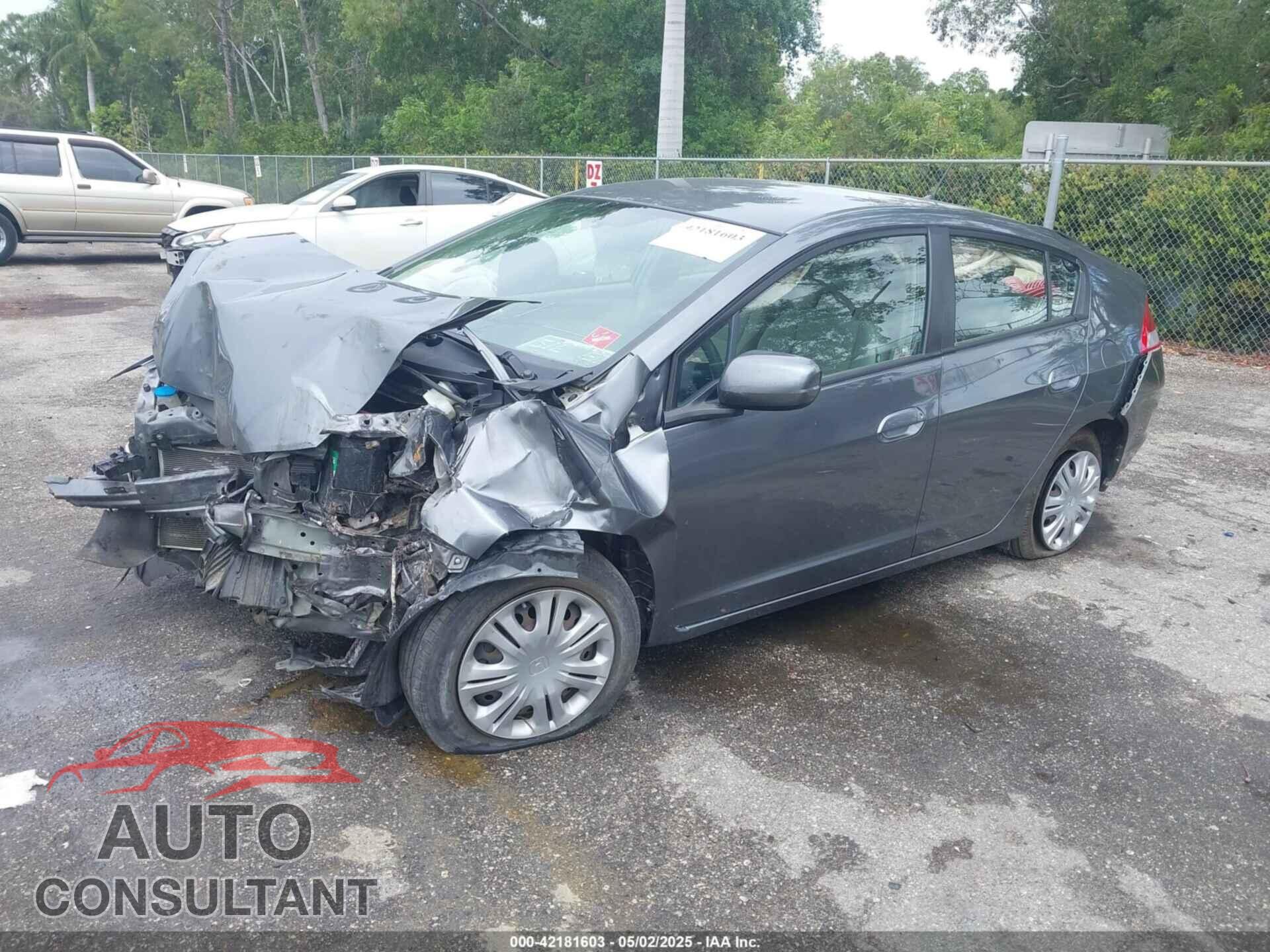 HONDA INSIGHT 2011 - JHMZE2H33BS003340